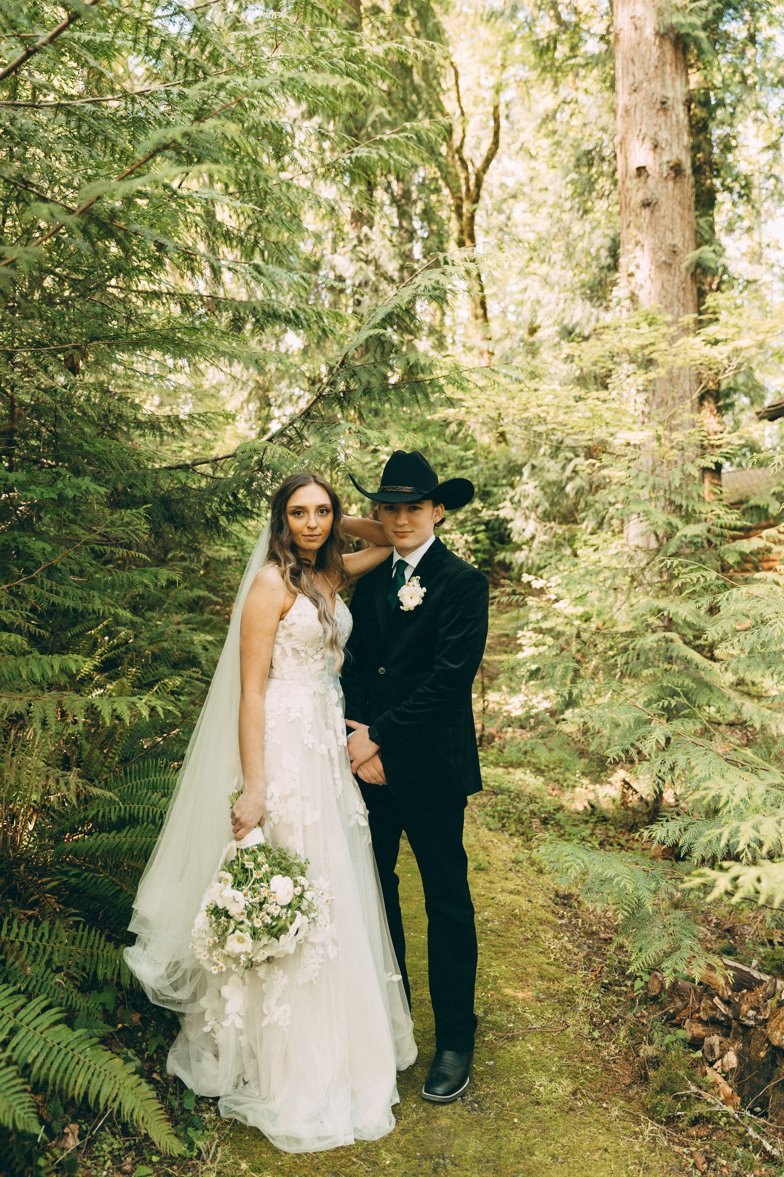 Wedding L&T. Family photographer in Vancouver WA Portland OR