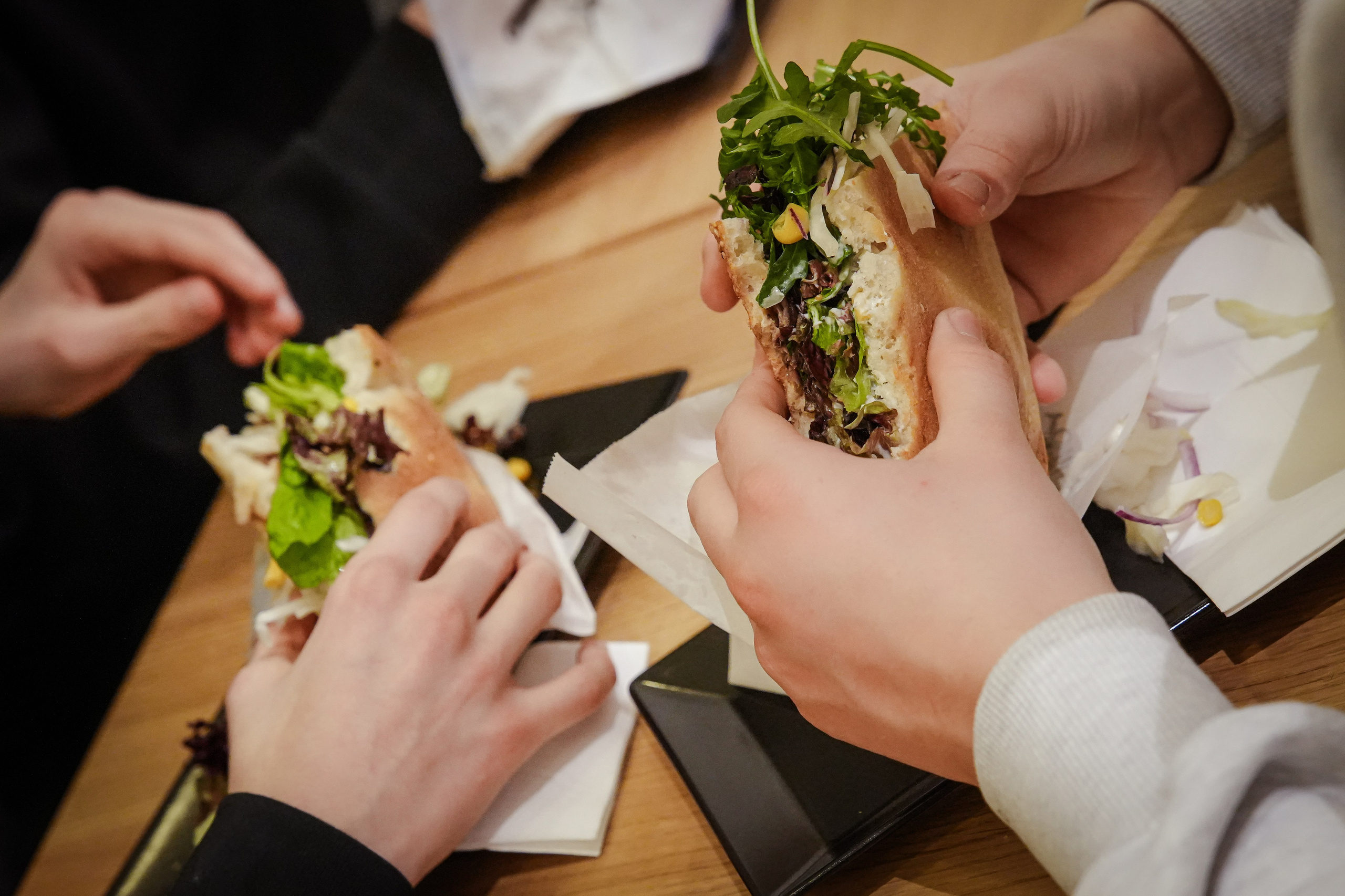 „Eröffnung-Dönerladen“. Fotografin Yuliia Turinina in Stuttgart