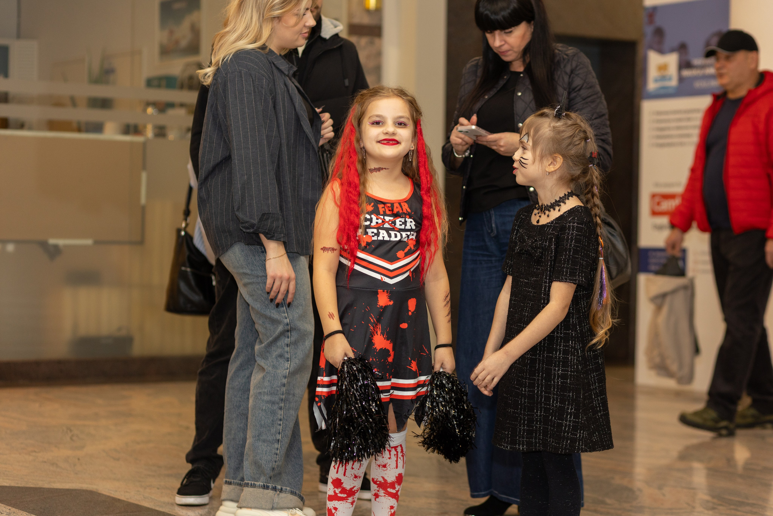 Leo dance studio Helloween 2025. Семейный и детский фотограф в Варшаве Мила Бобровская