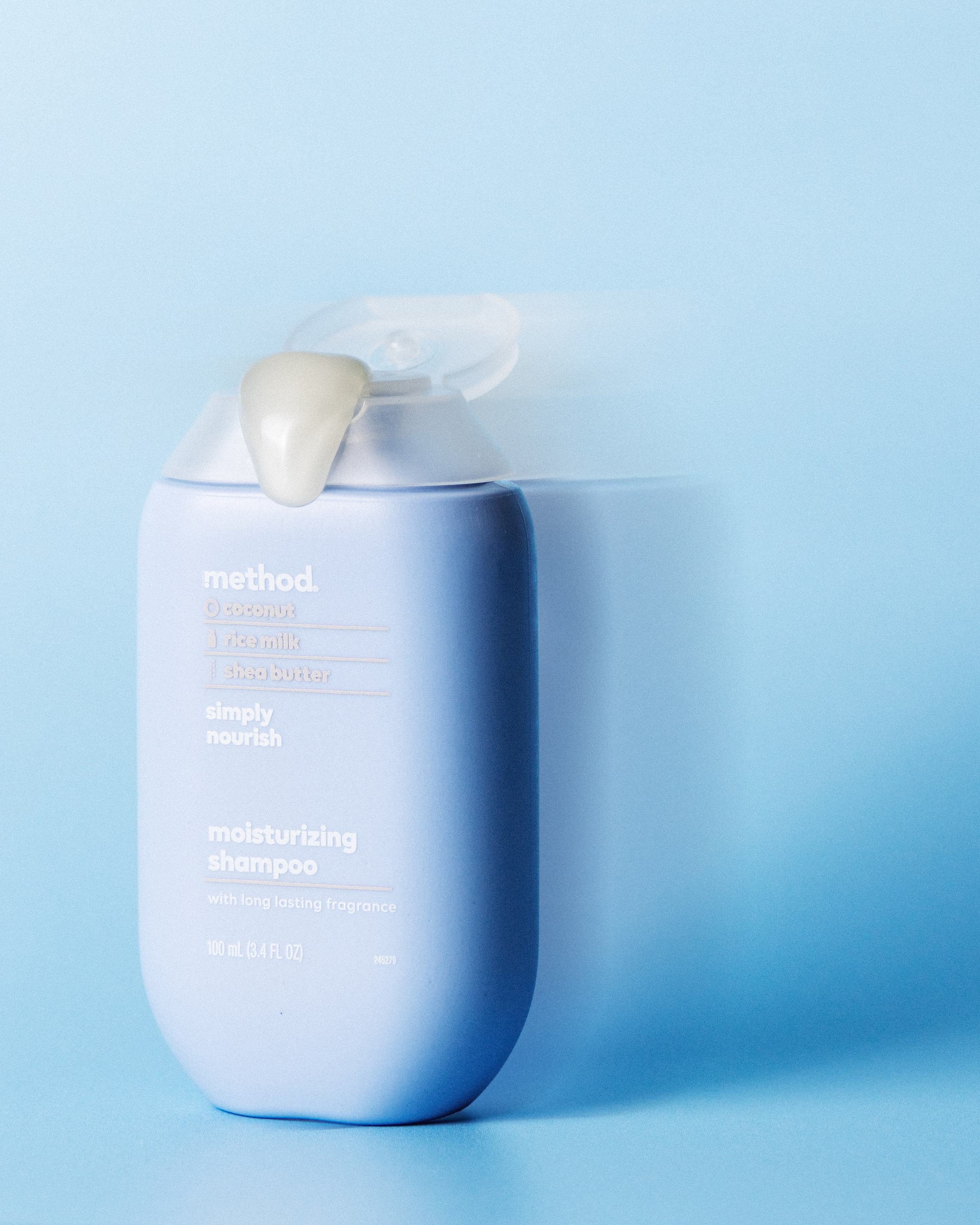 Shampoo. LILIIA ZABOTKINA product photographer California