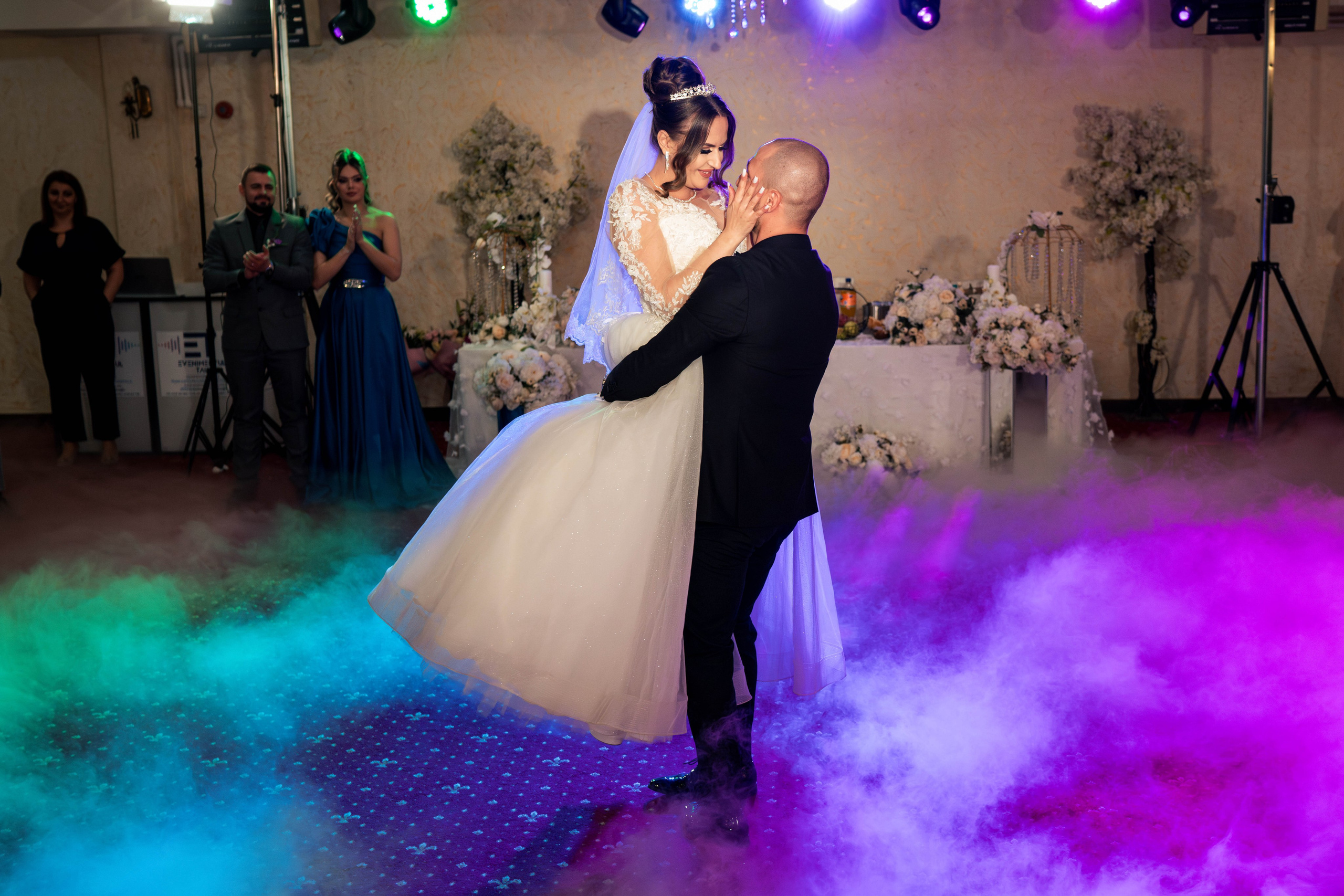 Ionela & Alex. Acasă