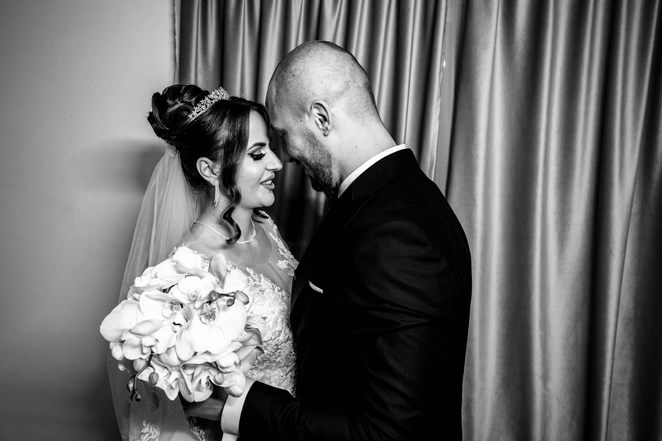 Ionela & Alex. Acasă