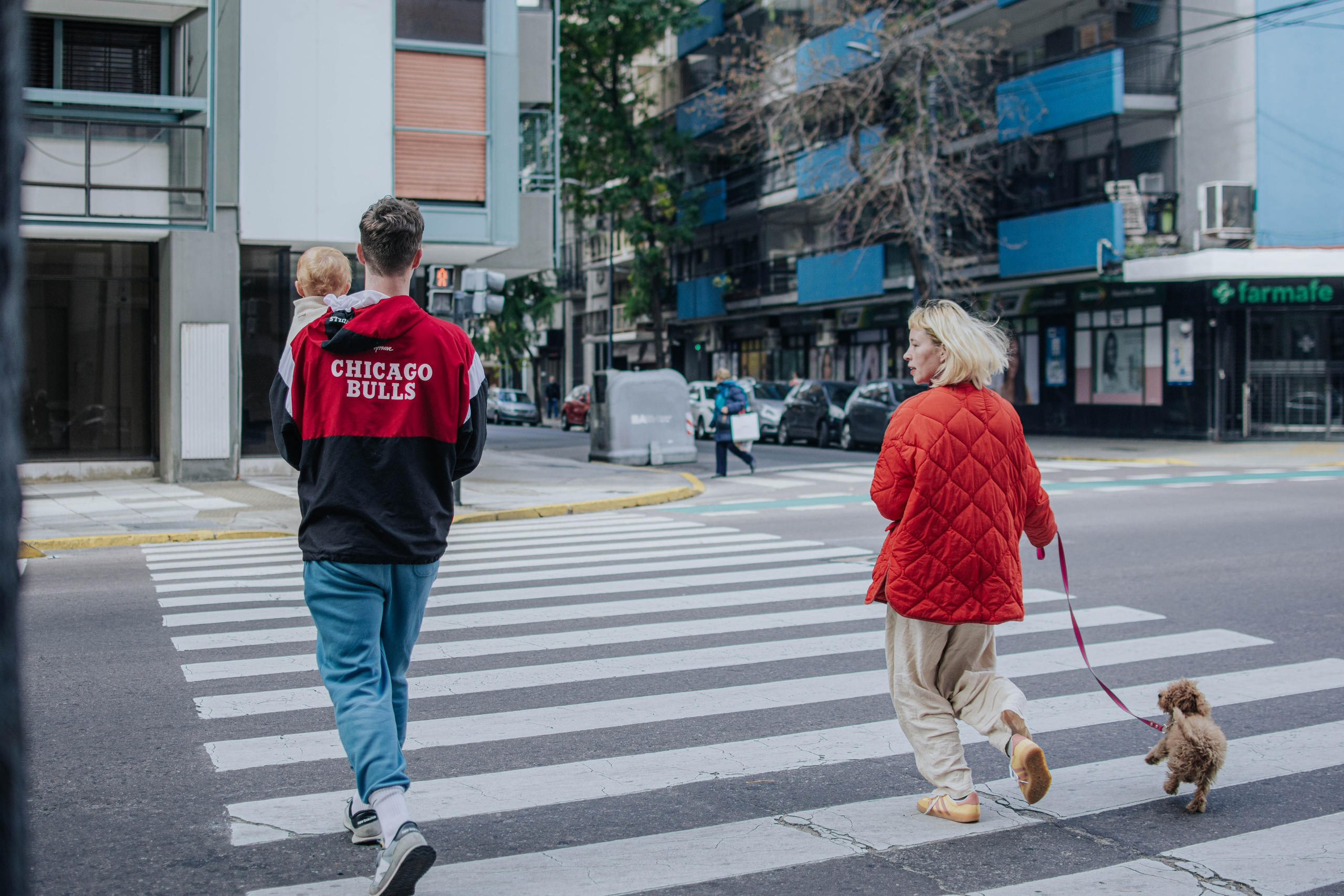 Walking around the home. Buenos Aires. Photography. Photographer @elmirkami in the city of Buenos Aires