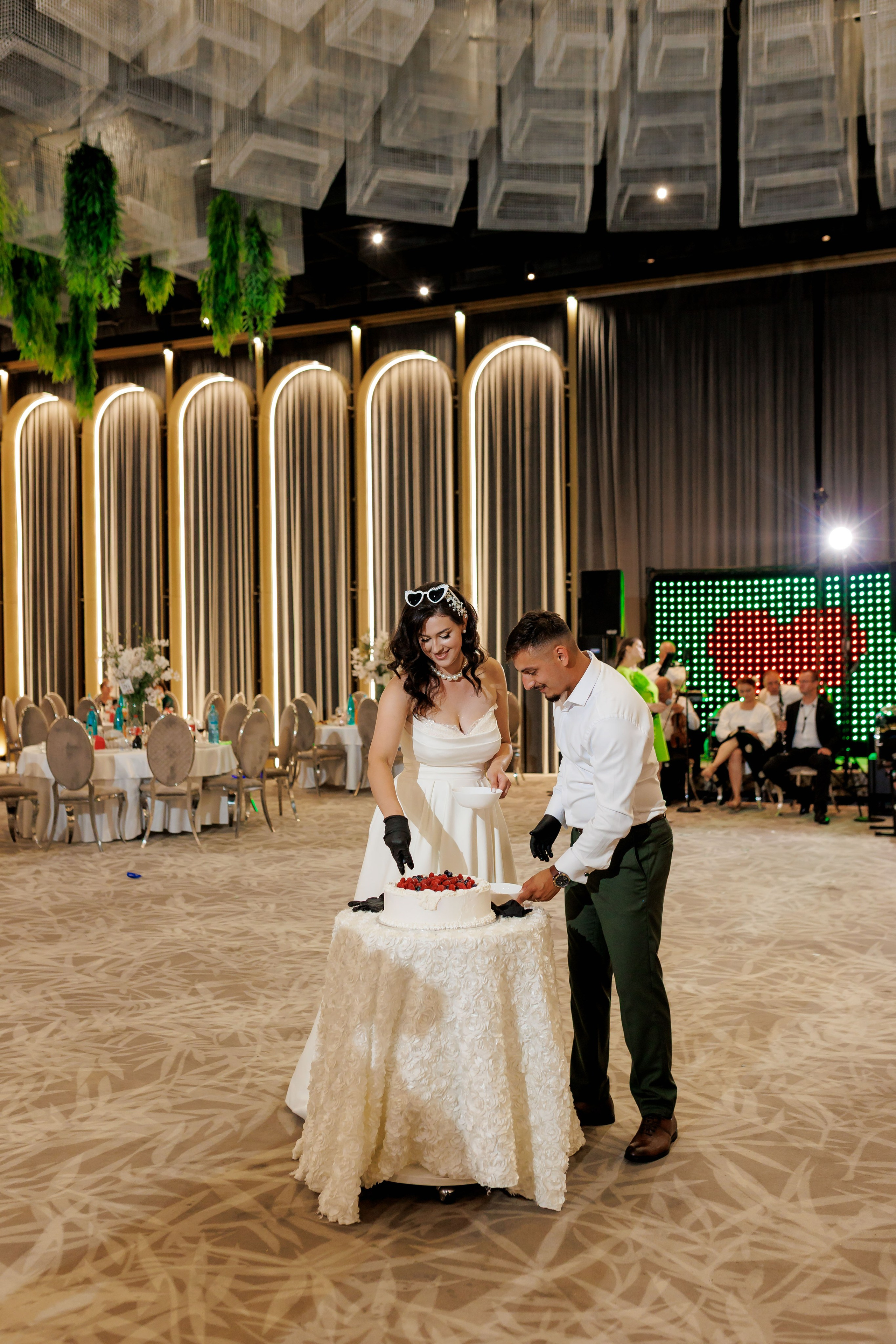 Nunta Nicoleta & Răzvan | Fotografie & Videografie Profesională. Servicii foto-video profesionale, pentru momente de neuitat