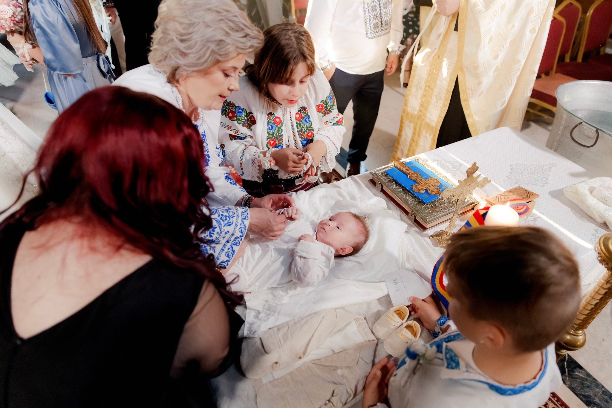 Mihai & Oana. Servicii foto-video profesionale, pentru momente de neuitat