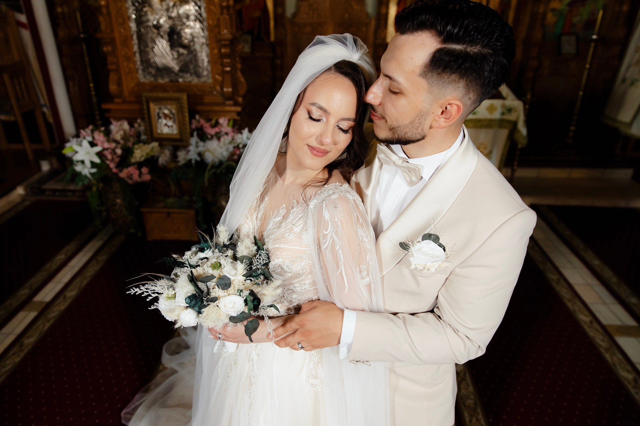 Ioana & Ionuț | Nuntă de poveste la Păstrăvăria Poiana din Mălini județul Suceava. Servicii foto-video profesionale, pentru momente de neuitat