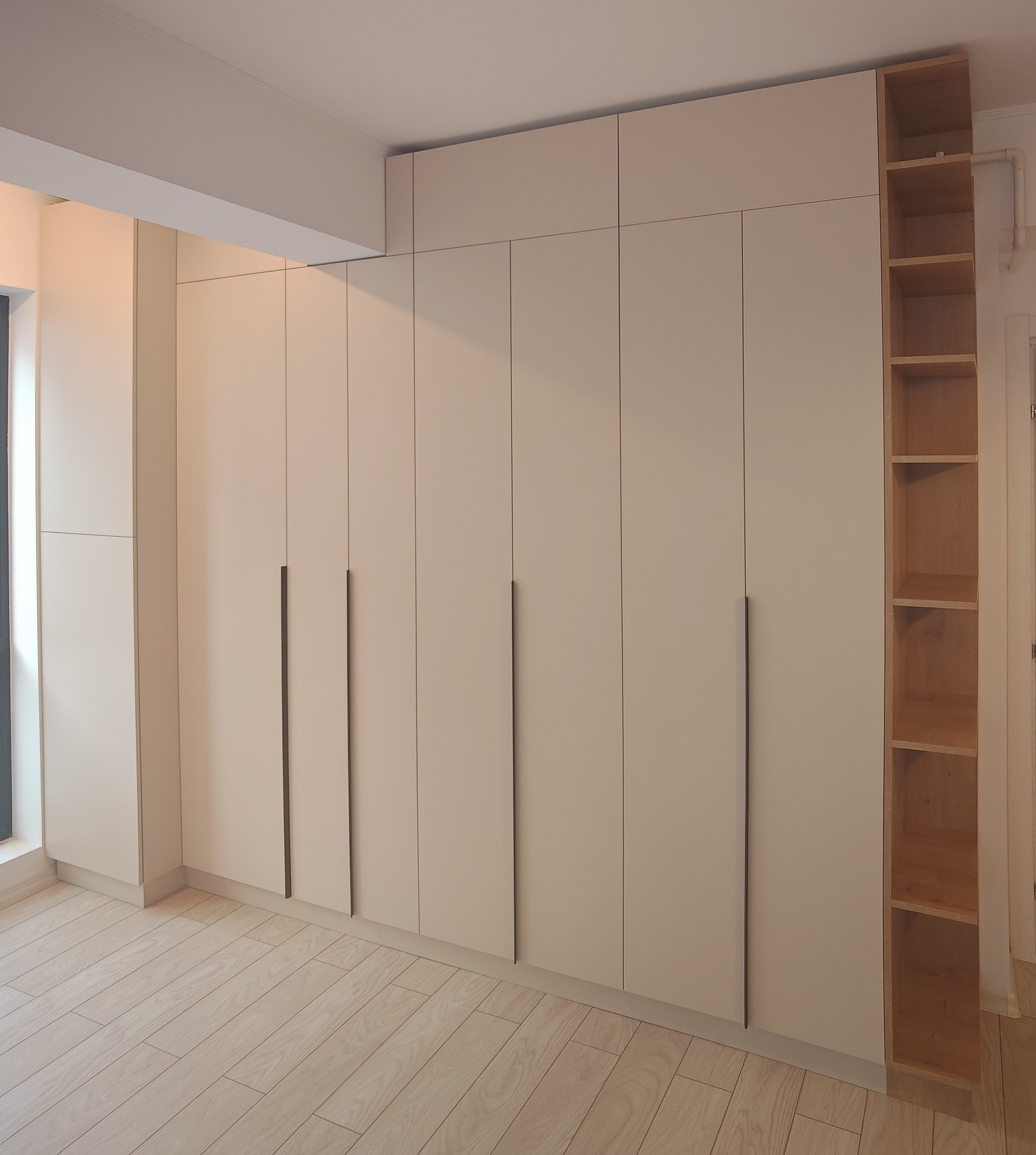 Dressing. Furniture Alexandru Turcu