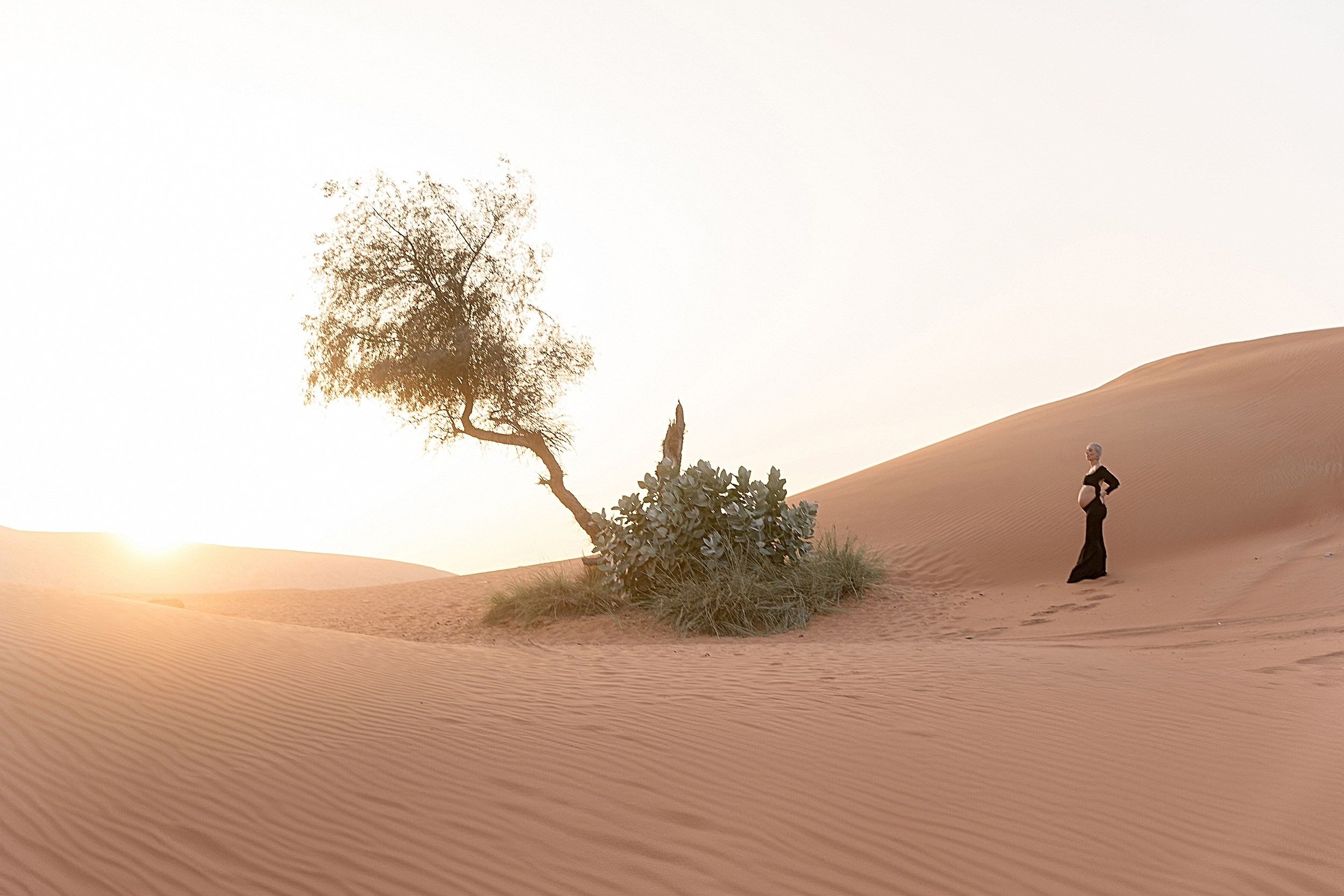 Maternity. Professional Photographer in Abu Dhabi & Dubai — Marina Aubakirova | Family, Couple, Wedding & Individual Photoshoots