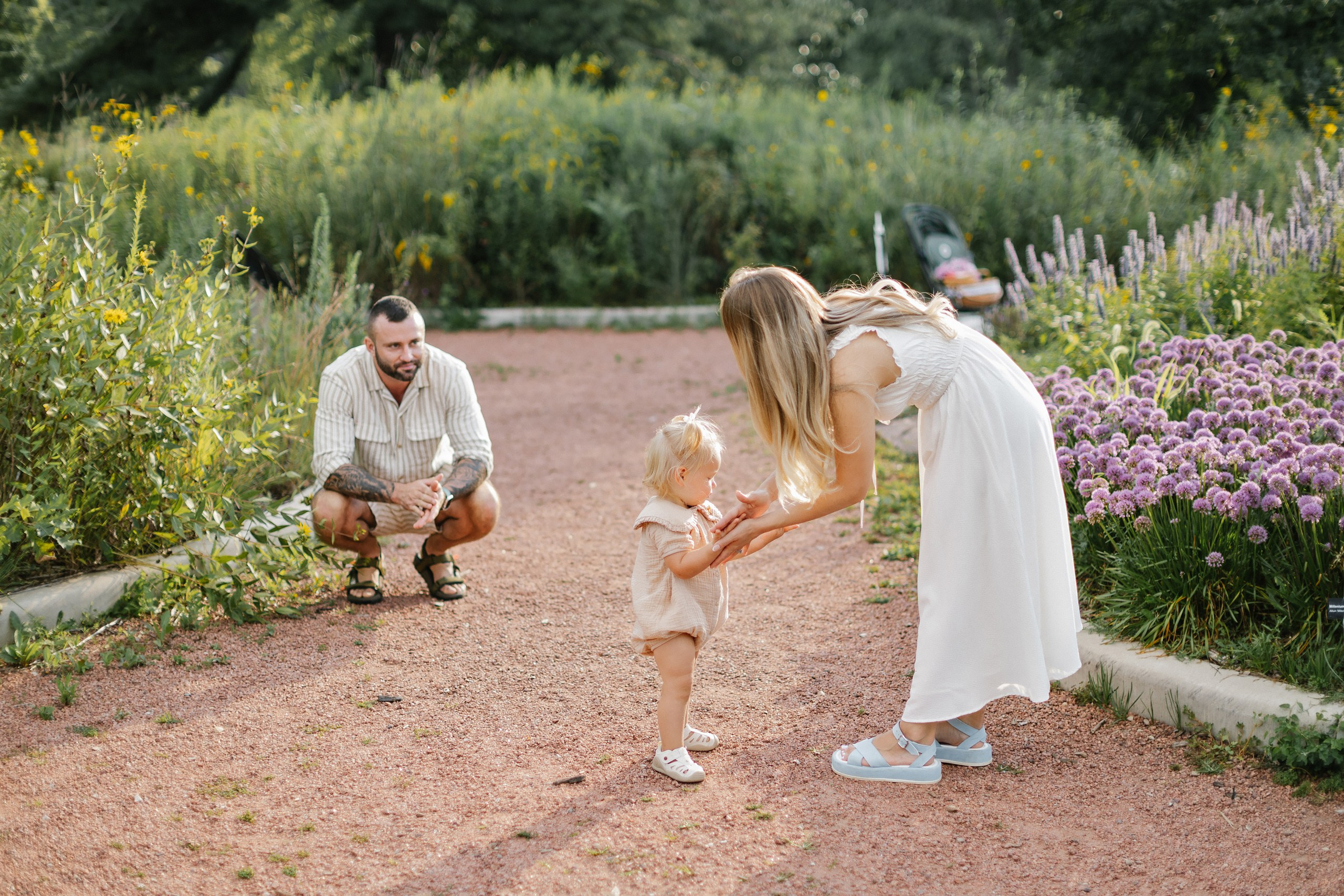 08.21.25 Family Photoshoot. Wedding family event photographer in Chicago Nick Yushevich