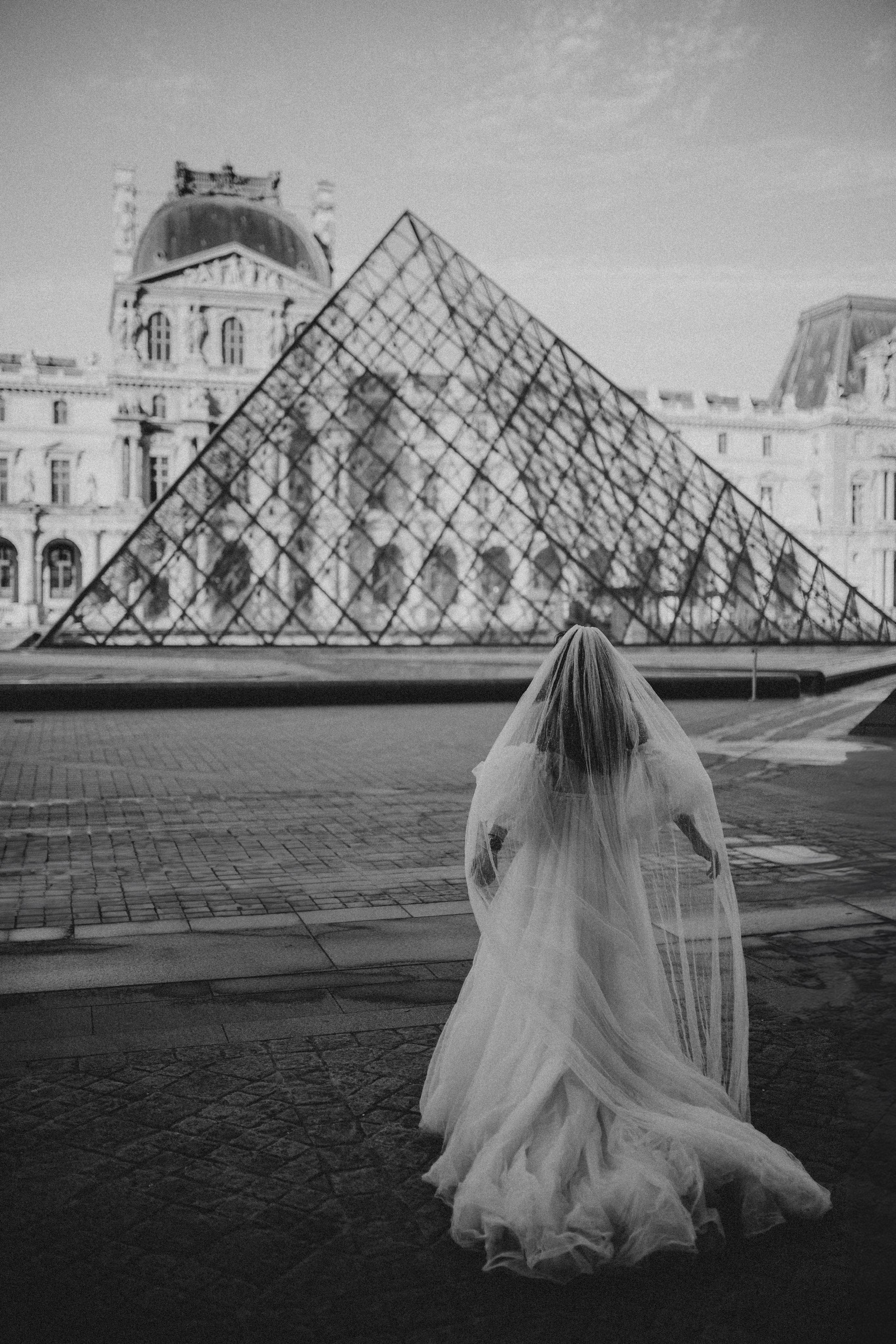 A Paris Elopement. Aleksandar Cajic | Destination Wedding Photographer in Croatia, Italy & Worldwide