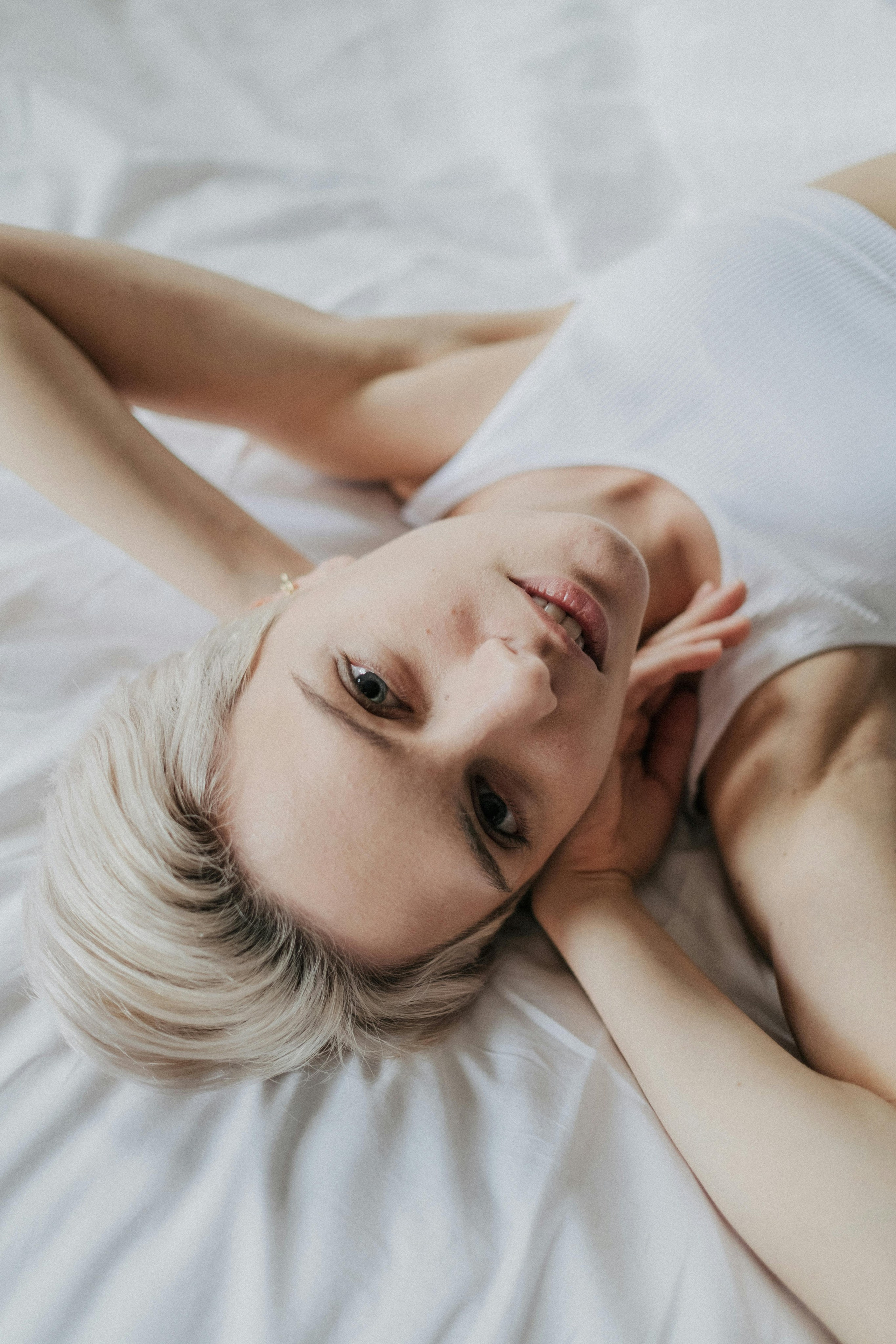 Lifestyle home photosession — Chloe & Alex. Alice Bell — Wedding photographer in New York