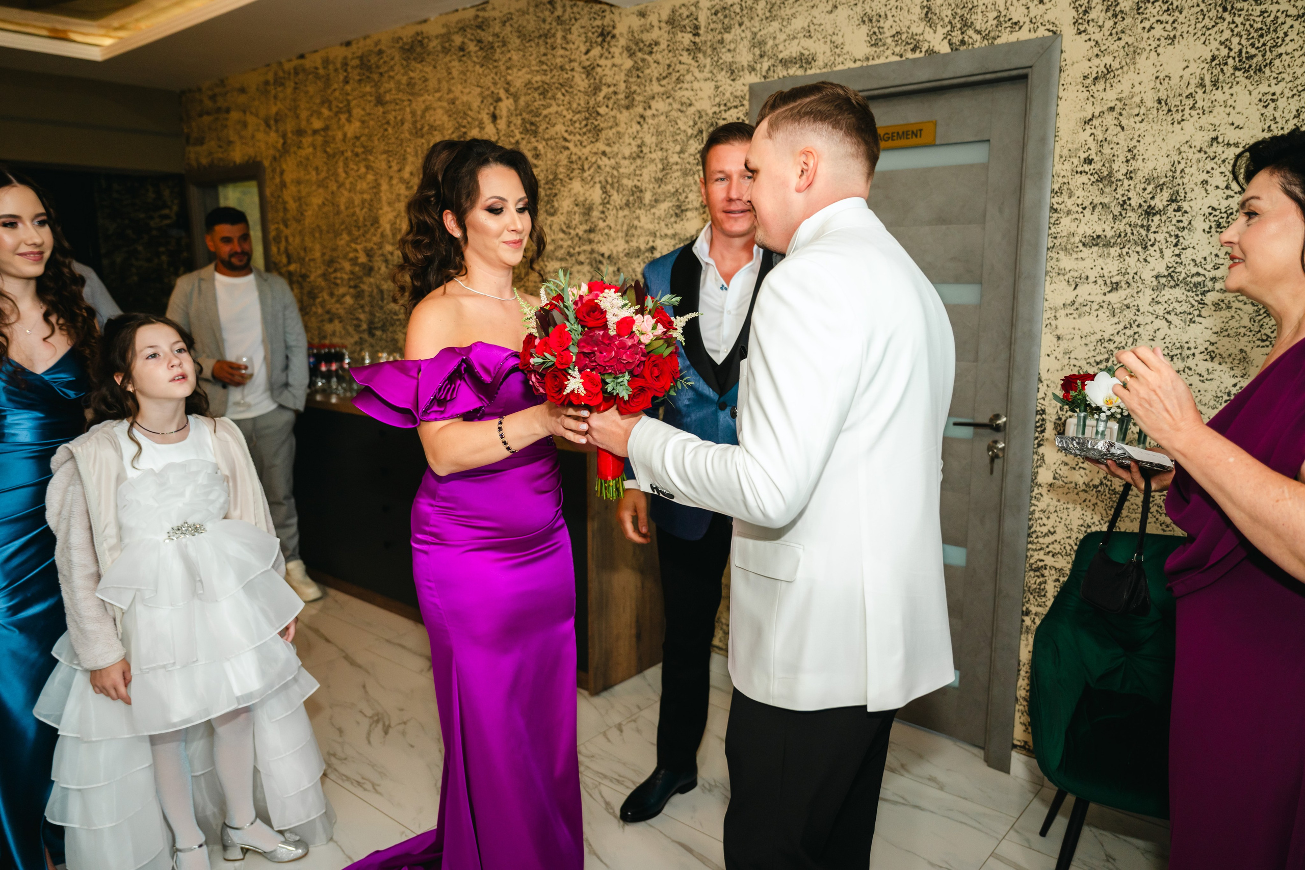 Ana Maria & Robert 💙 Nuntă. DP Events — echipă foto-video din București, capturăm emoții și transformăm momentele în amintiri autentice