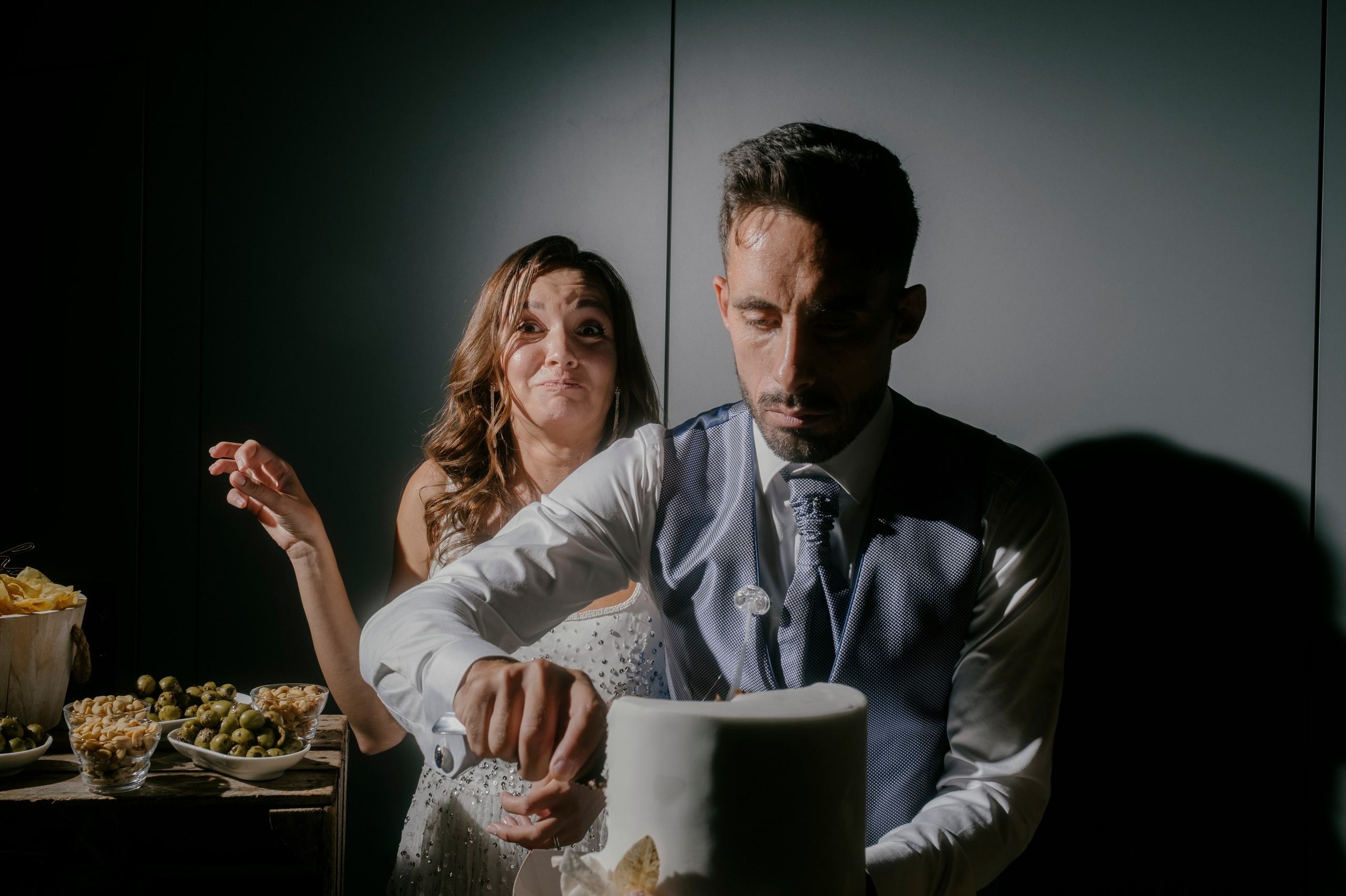 Dasha & Ister. Vivood Landscape. Paola fotógrafo / videografo de bodas en Barcelona