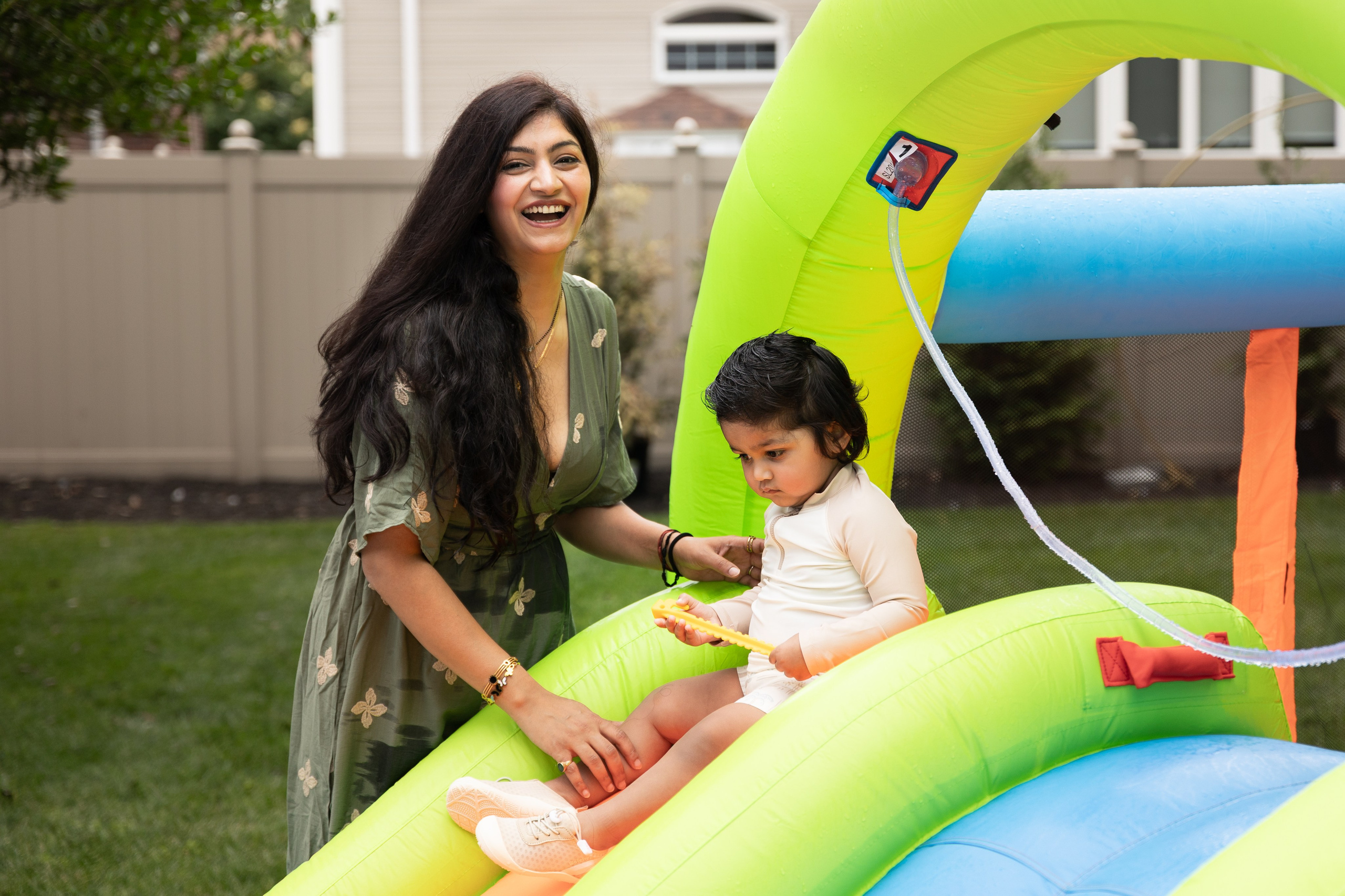 Family children's party in the backyard. Family, lifestyle, and commercial photography in New York and New Jersey