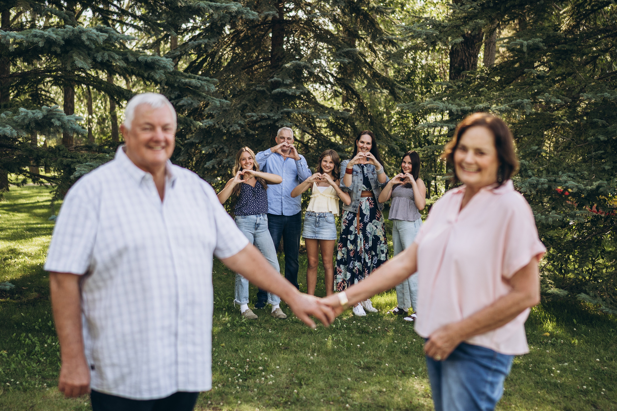Lynn & fam. Calgary Wedding & Lifestyle Photographer — Yevhen Polishchuk