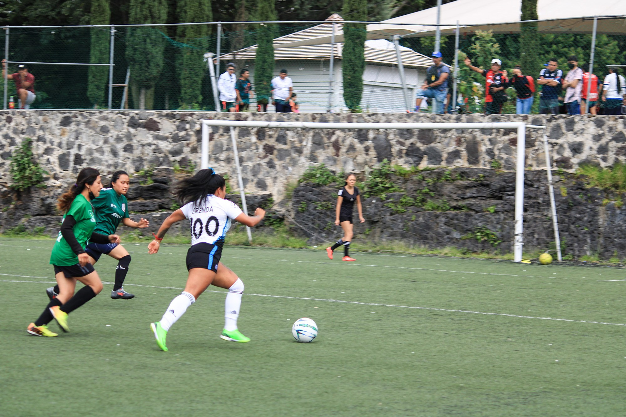 Sesión de fotos de Futbol en Chimalhuacan, EDOMEX, CDMX. Marisol Murillo Fotógrafa profesional en Chimalhuacán, Edo. de México