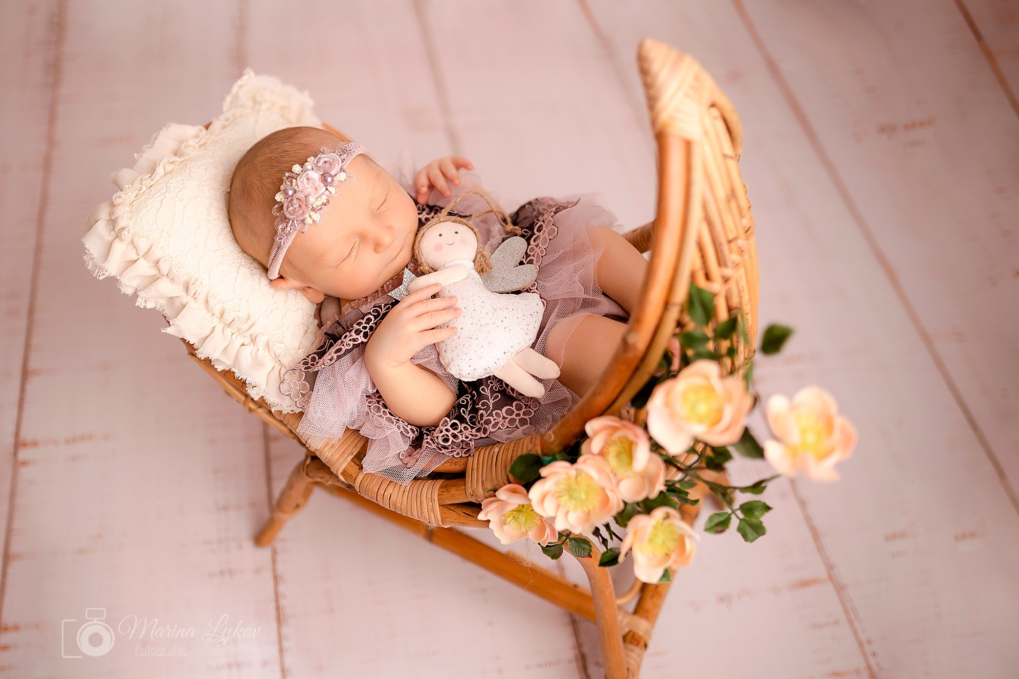 Neugeborene. Neugeborenen, Kinder, Familie Fotografin Oberhausen NRW Marina Lykov