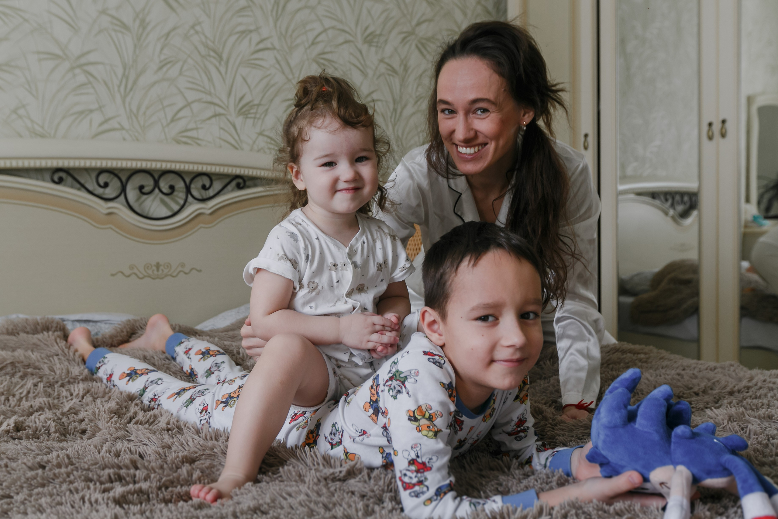 Sesión de fotos de una princesita. Fotógrafo de retrato, familia y reportajes en Valencia | España | Europa Vitalii Lumier