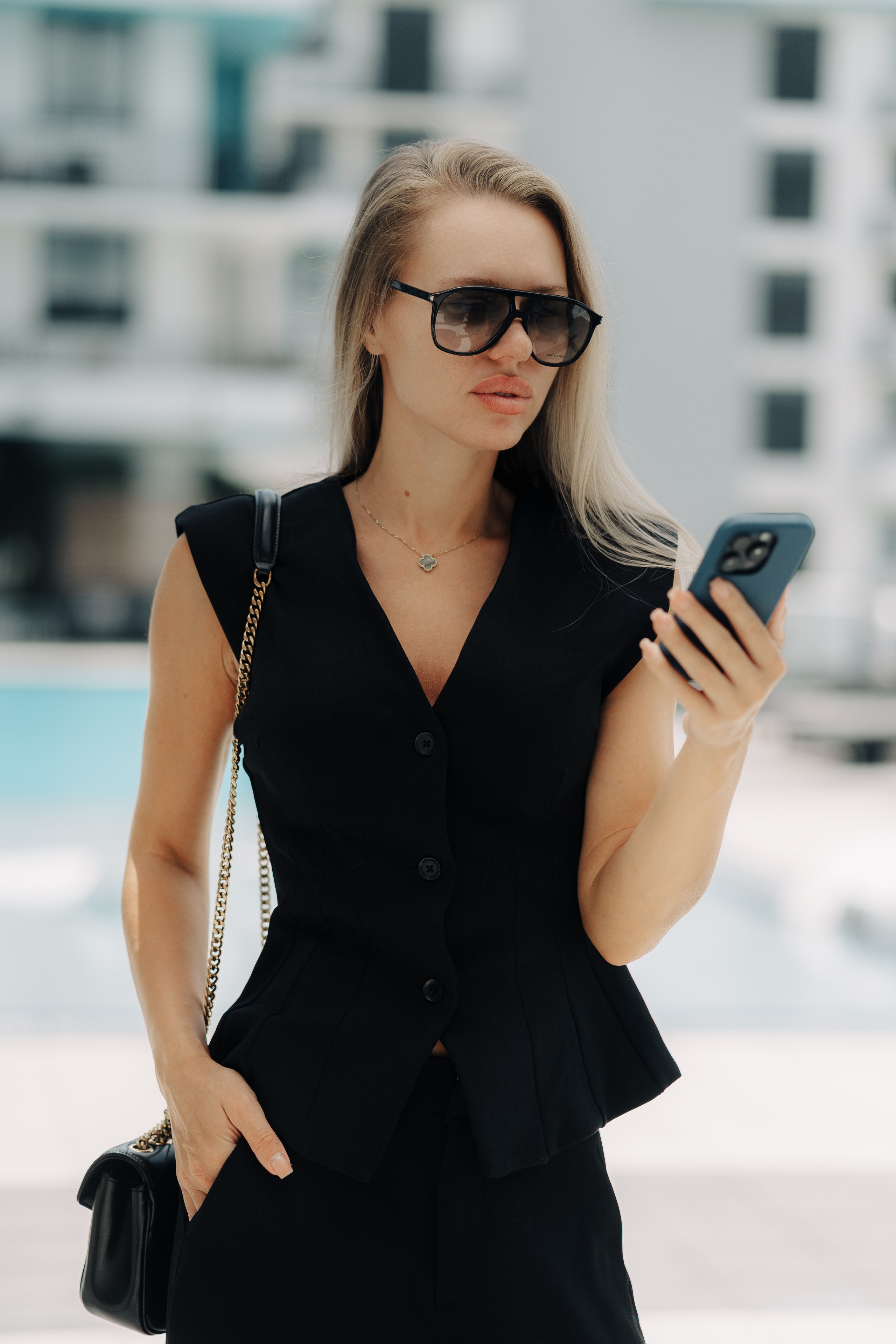 Business portrait. Professional Photographer in Miami, Florida