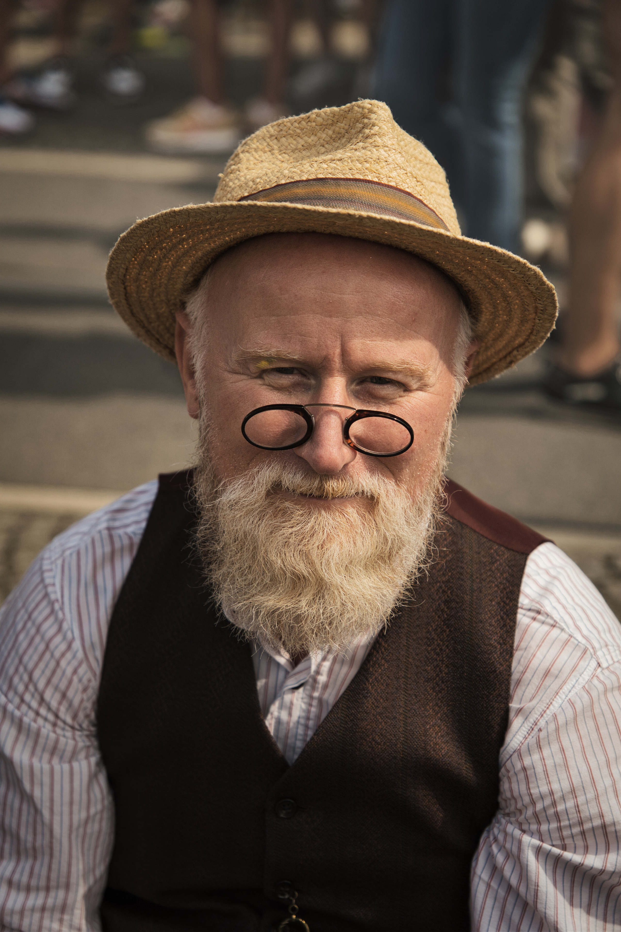 Retro gentleman. Evgeny Ignatik — street photographer | portraits