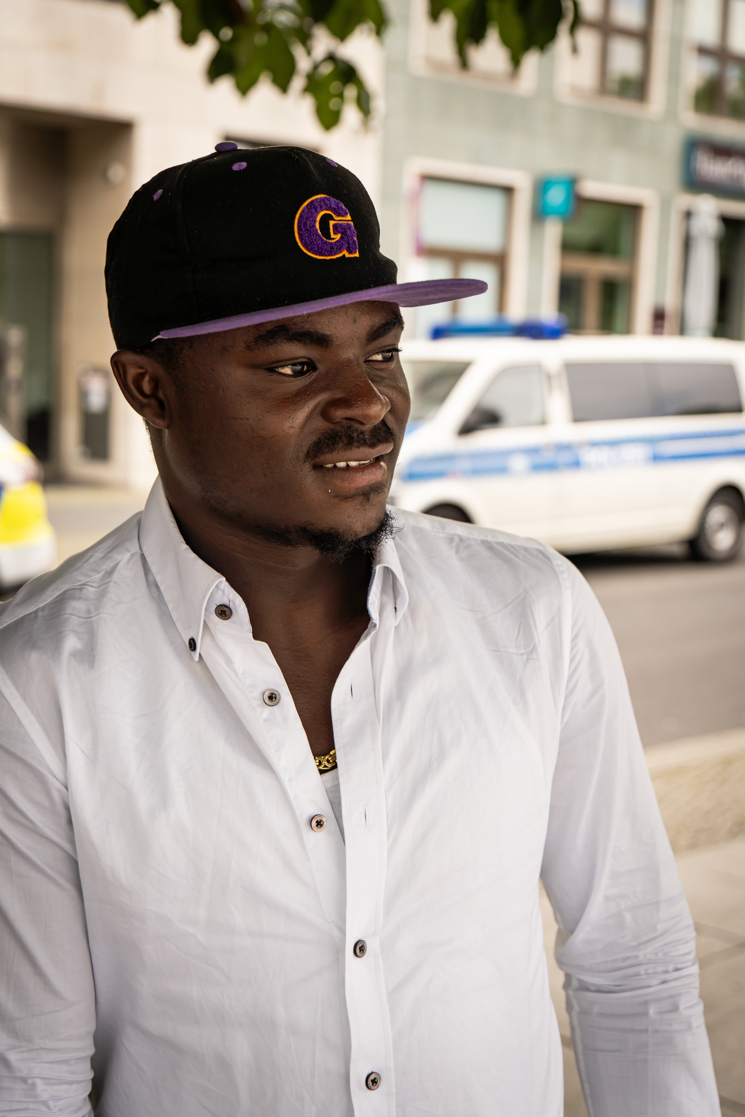 Divine. Evgeny Ignatik — street photographer | portraits