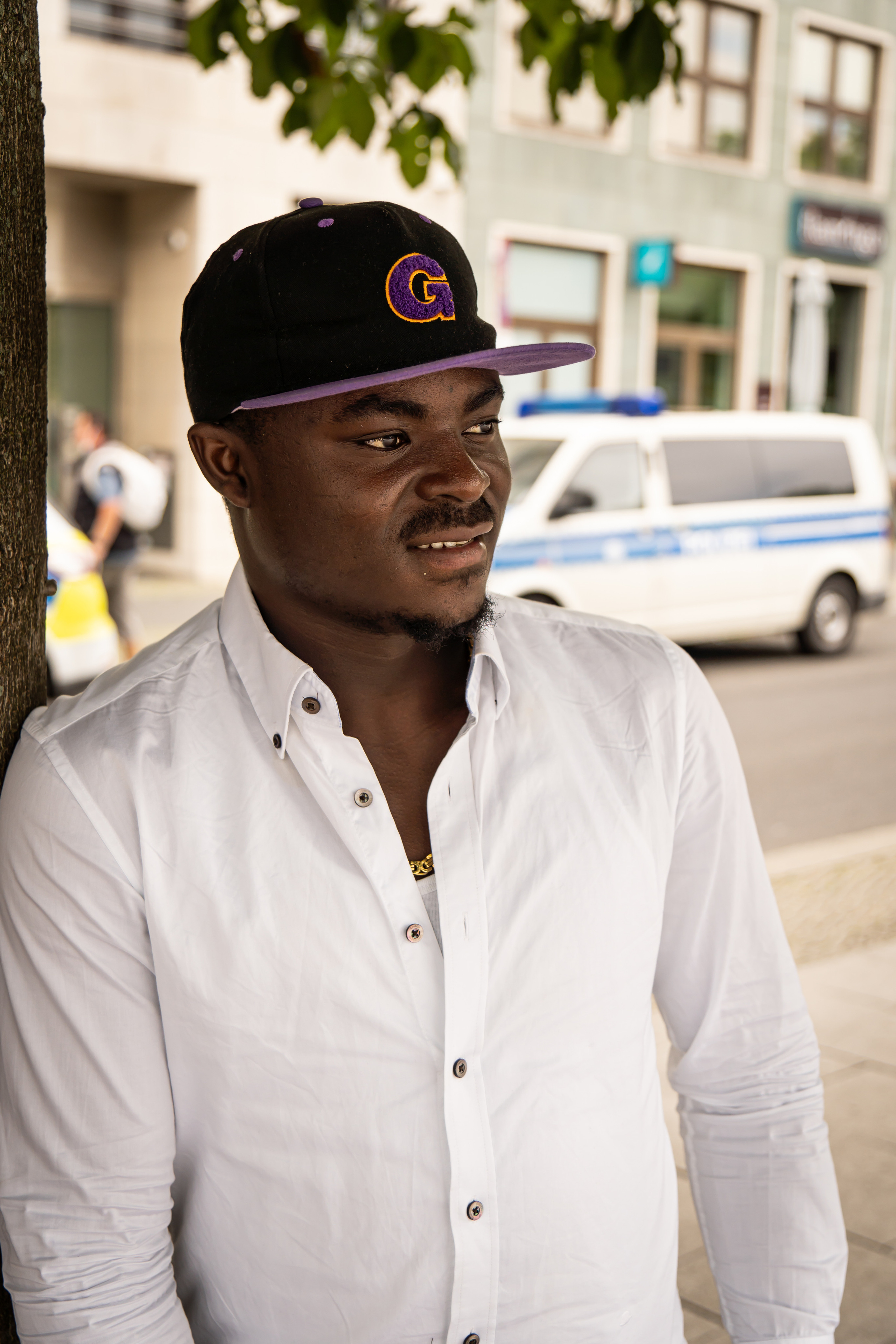 Divine. Evgeny Ignatik — street photographer | portraits