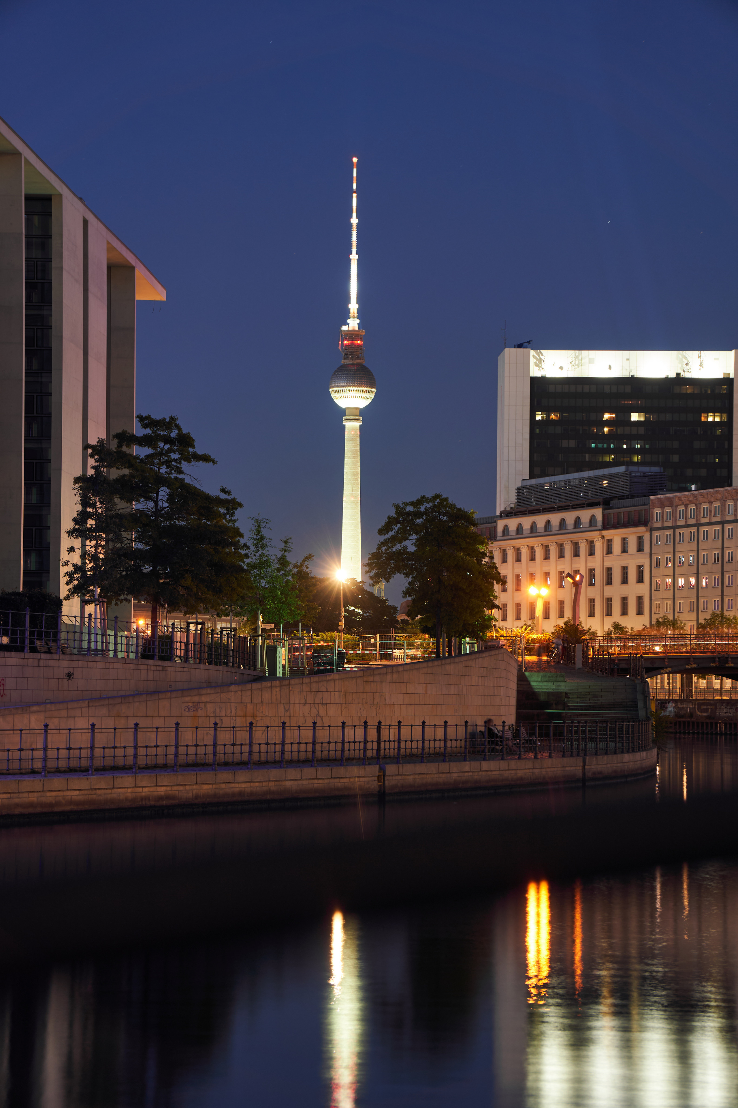 Cityscapes. Evgeny Ignatik — street photographer | portraits