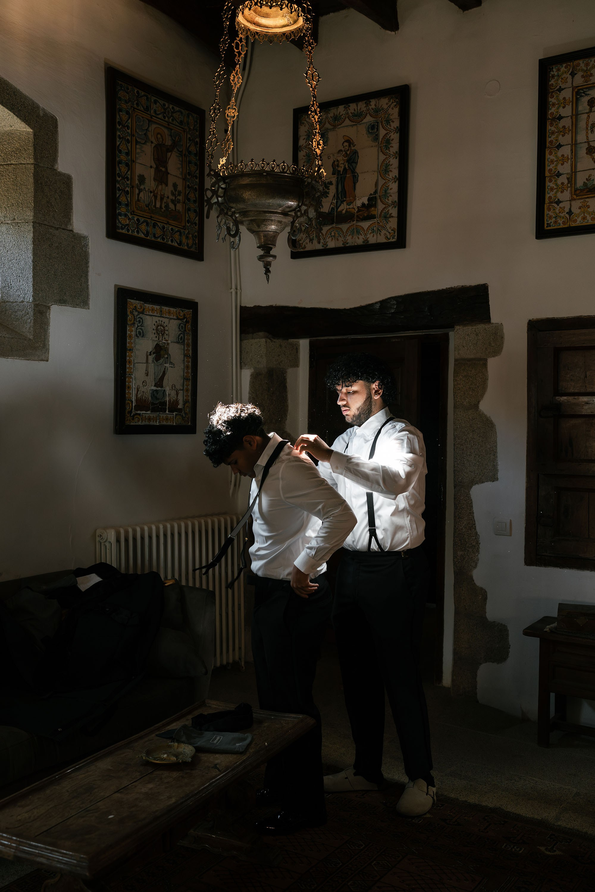 Donielle and Edwin. Fotógrafos de bodas de destino y creadores de contenido con base en España