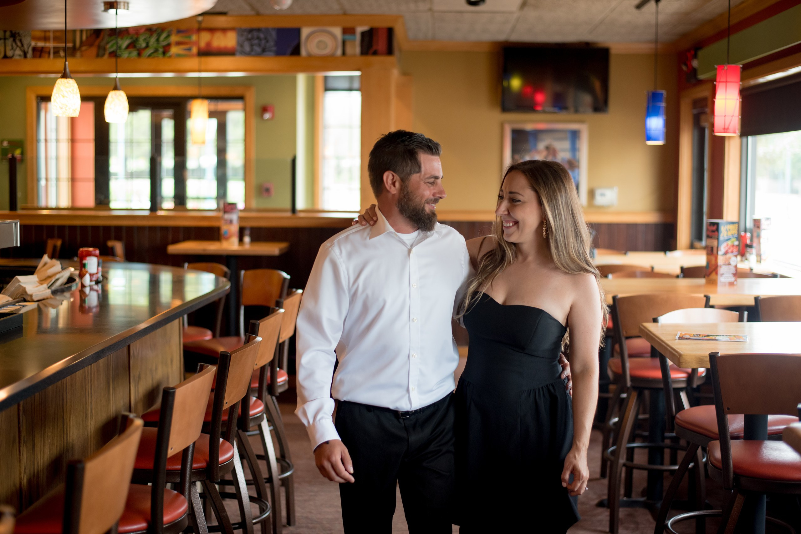 A Restaurant Romance: Photoshoot at the Place Where They First Fell in Love. Wedding photographer in Orlando, Boston & New York Anderson Marques