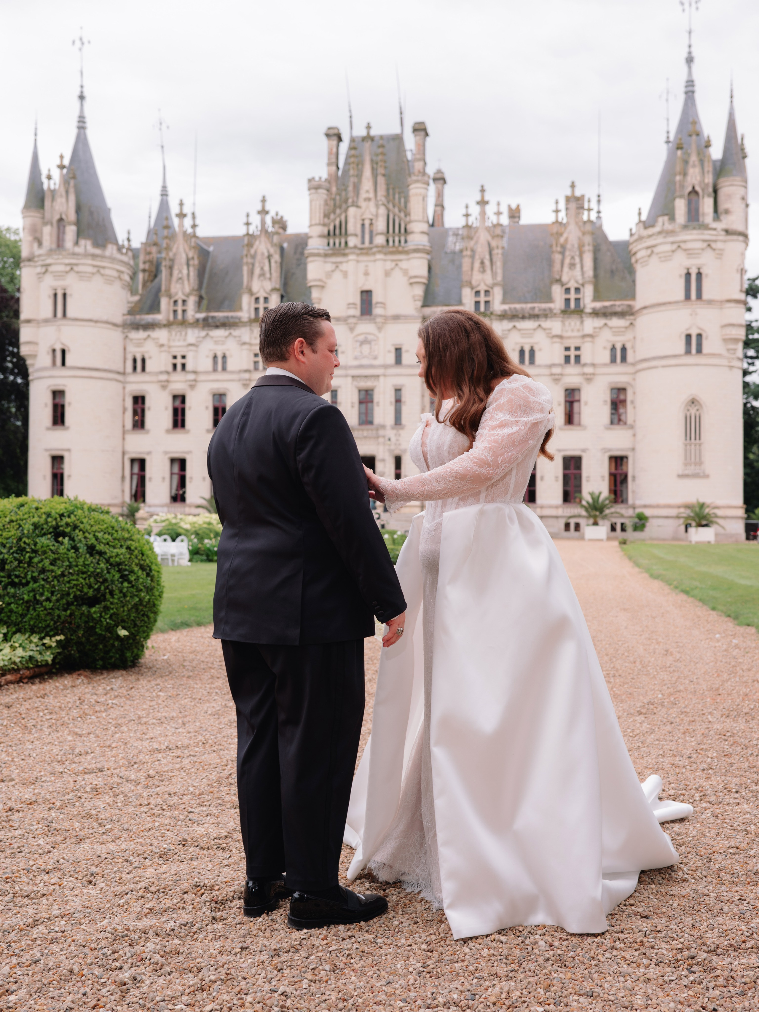 Luxury Château Wedding in France | Anna & Jon at Chateau Challain