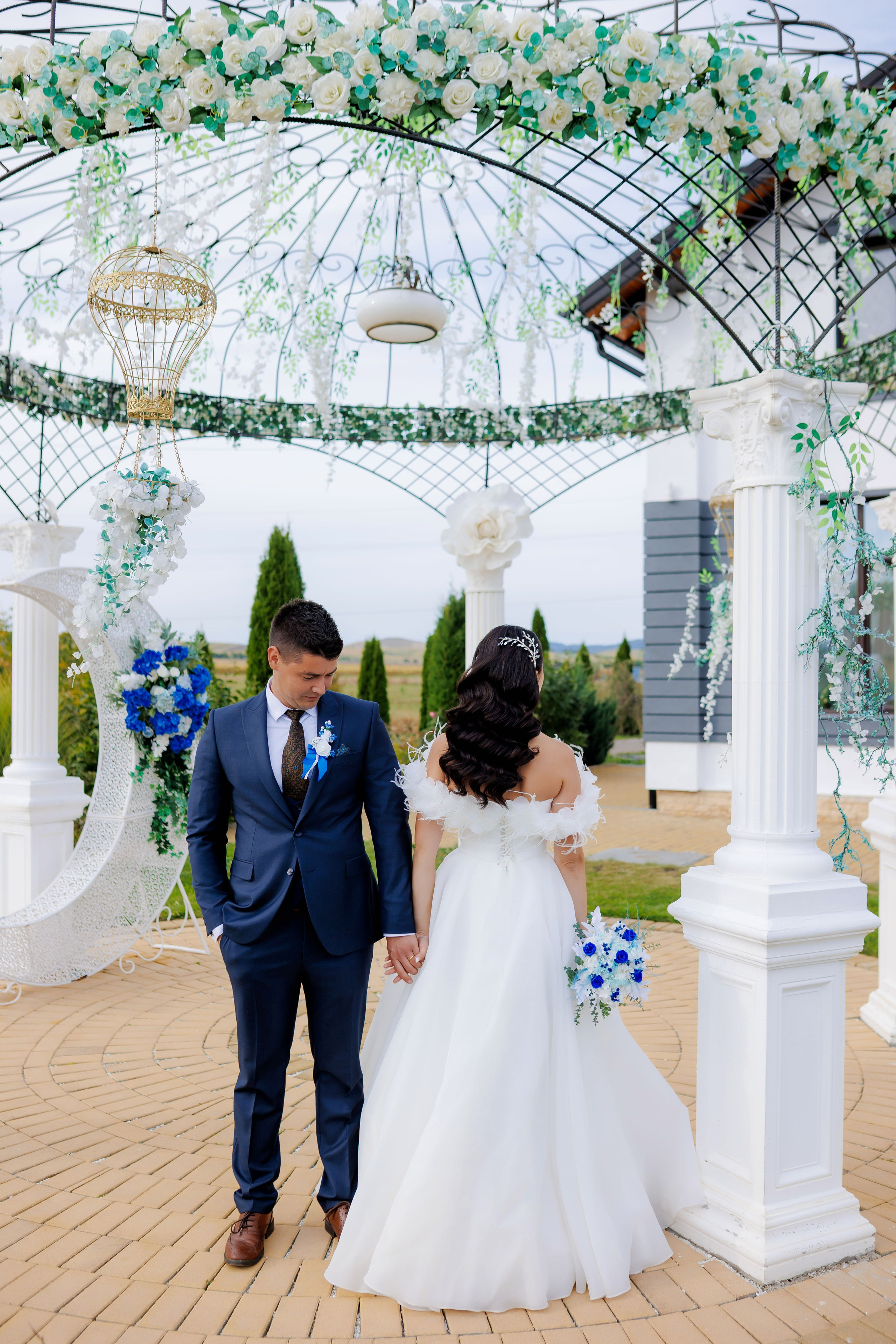 Loredana & Emilian – Ziua Nunții | Videografie - fotografie Botez Suceava, Iași, Botoșani. Servicii foto-video profesionale, pentru momente de neuitat