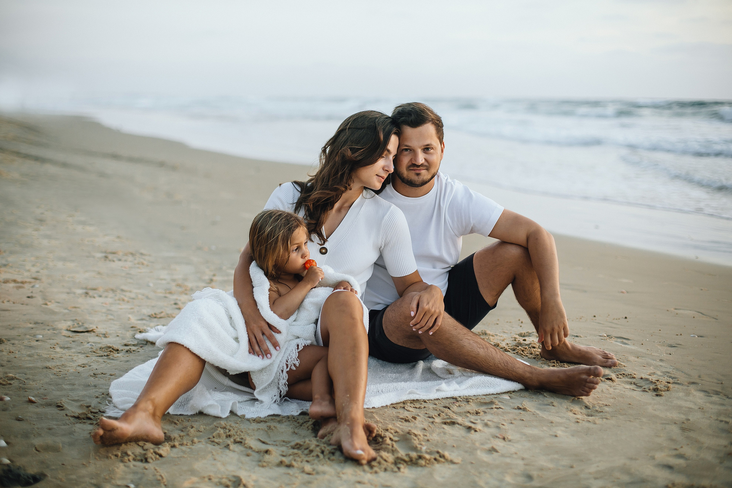 Bat Yam beach. Family photographer in Israel
