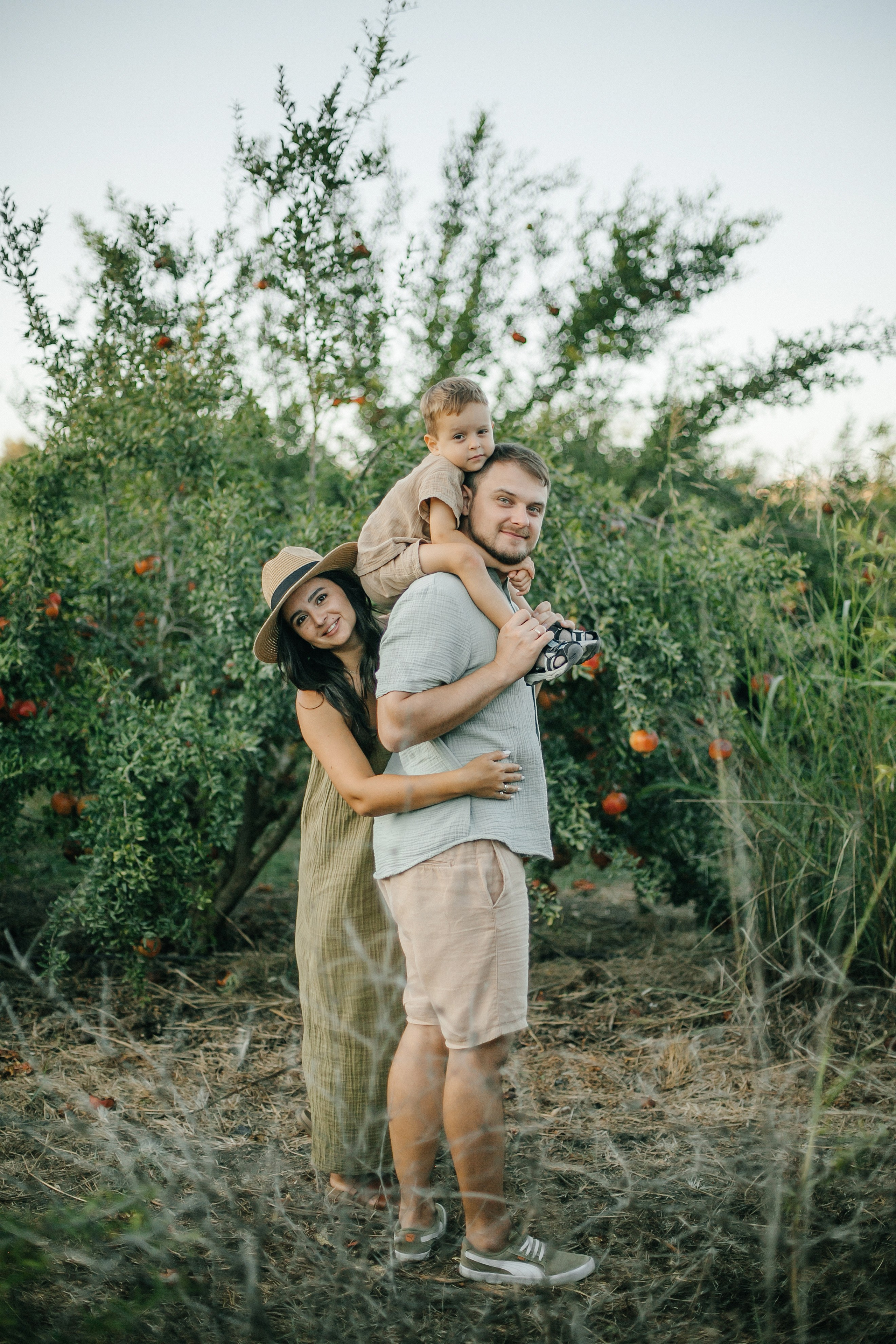 Binyamina garden. Family photographer in Israel