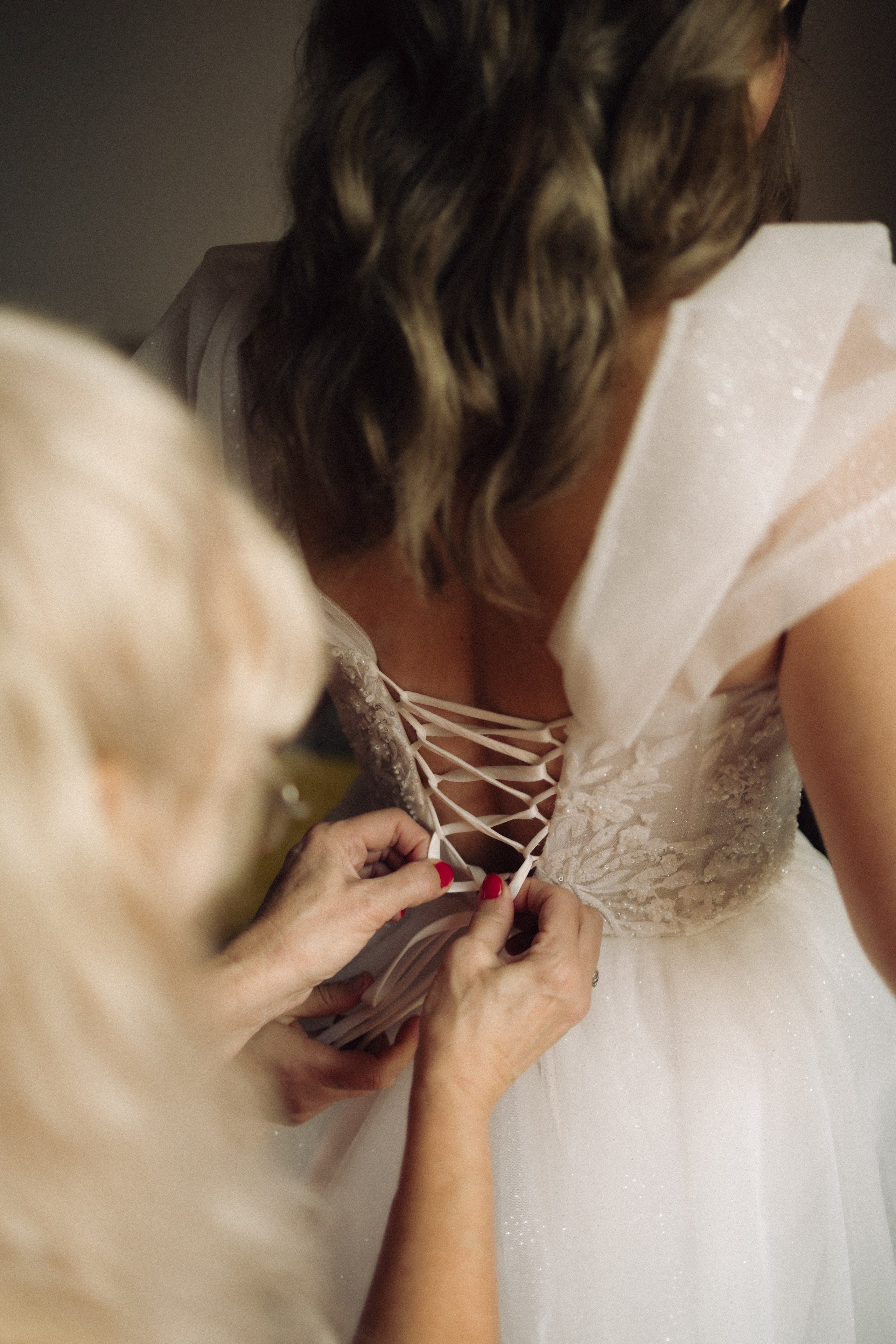 Autumn Wedding in the Vineyards of Piedmont, Italy — Kristina and Daniele. Liza Bizzaro — Italy Wedding, Love Story & Portrait Photographer in Milan, Turin, Piedmont and Across Italy