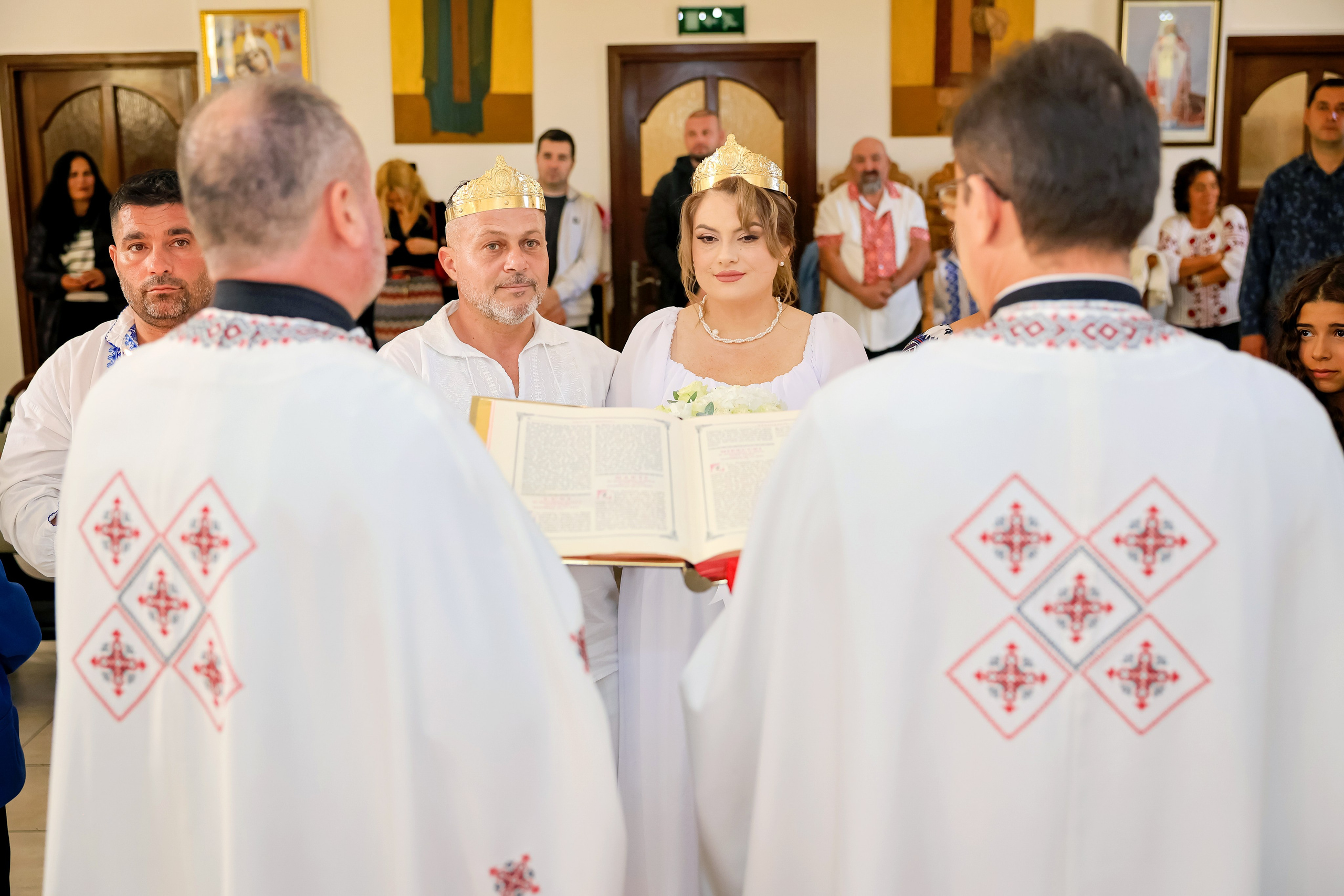 Andrei Sebastian. Moments By Gub