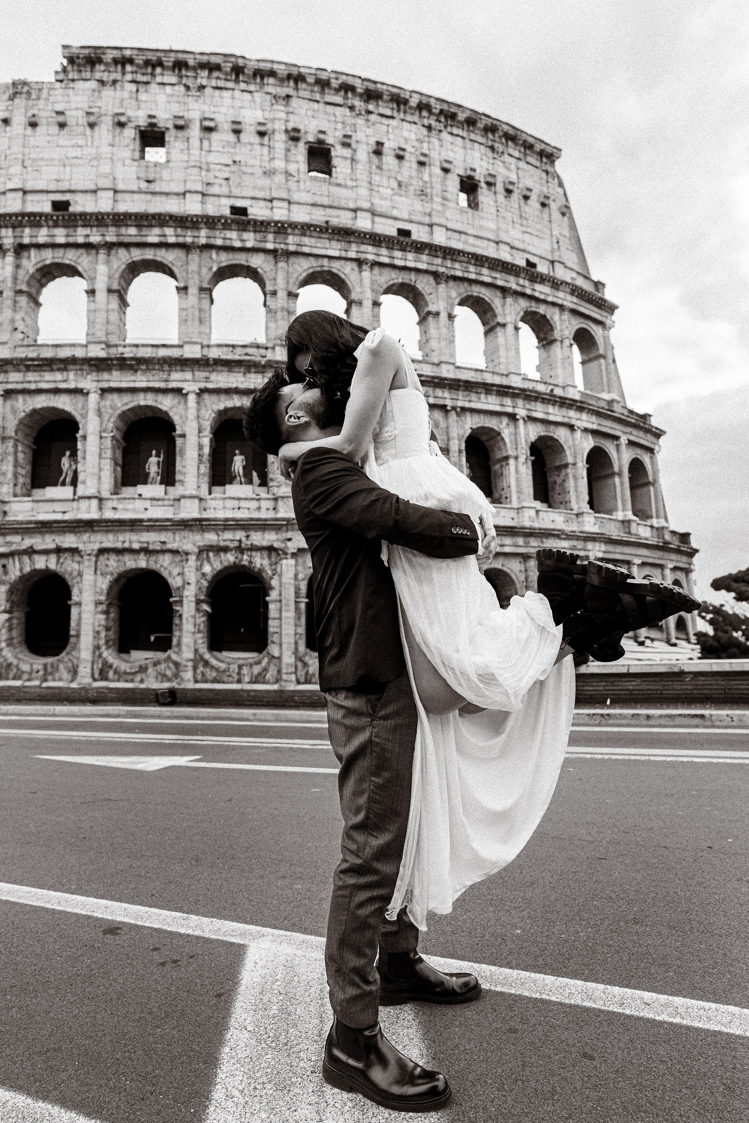 Alina & Madalin | Roma. Fotograf Nuntă București | Fotolense