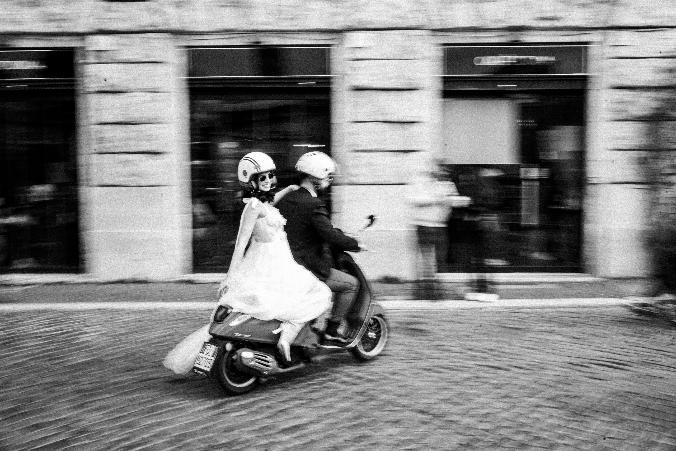 Alina & Madalin | Roma. Fotograf Nuntă București | Fotolense