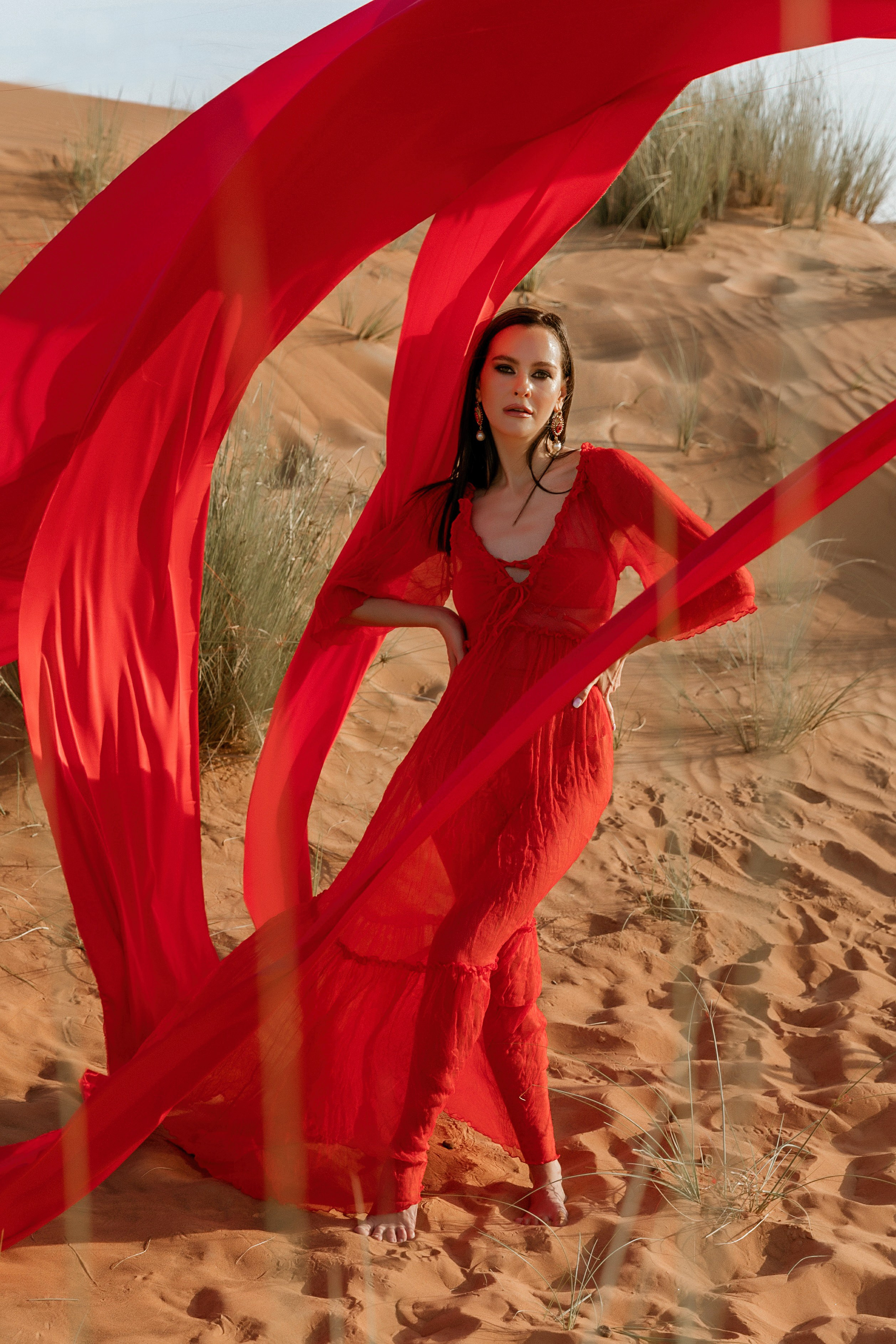 Tamara. Behind the red curtain. Портретний та весільний фотограф Надія Онода