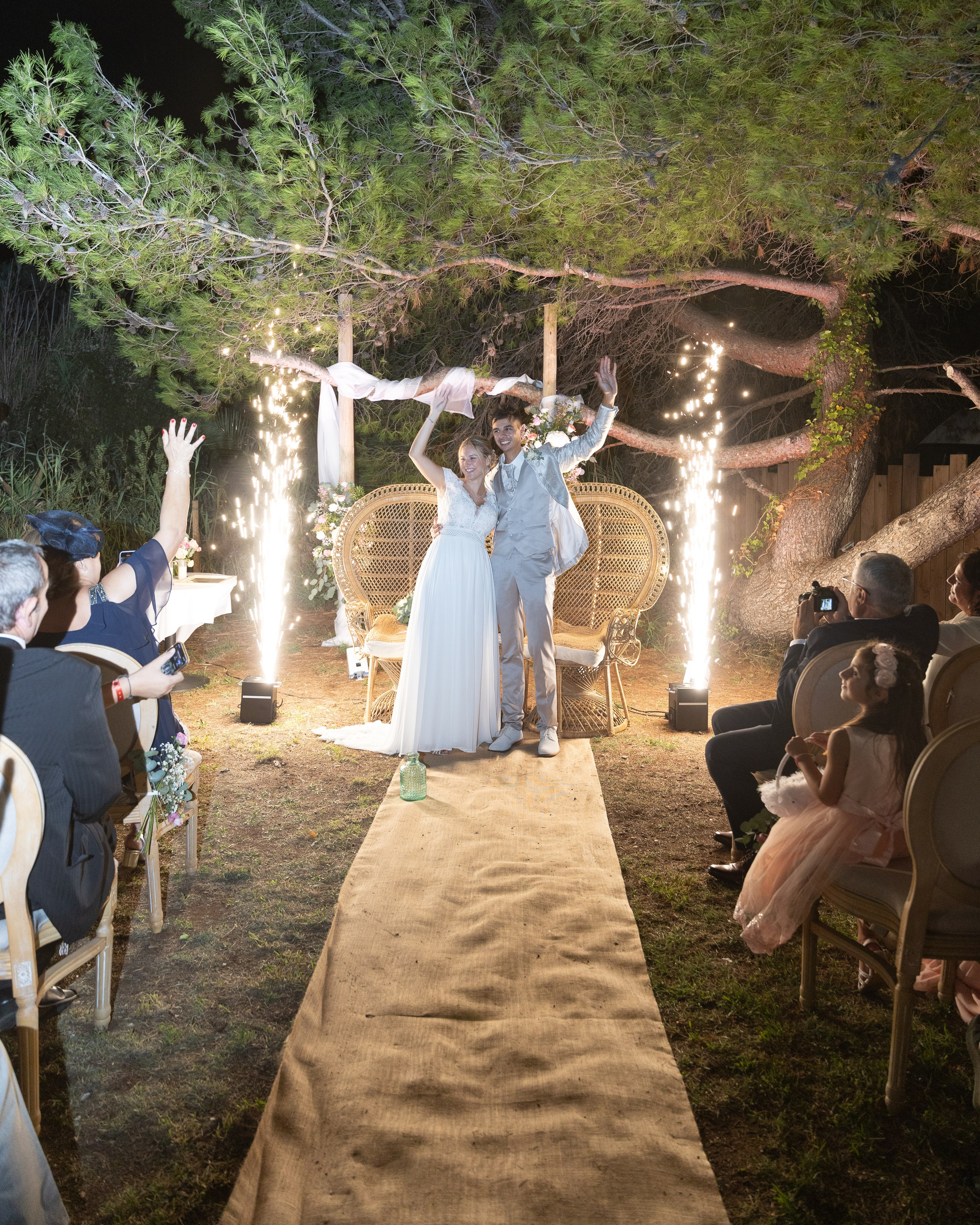 Julie & Aurélien. Wedding-Family photographer, South of France–Paris, Valentina Acrement