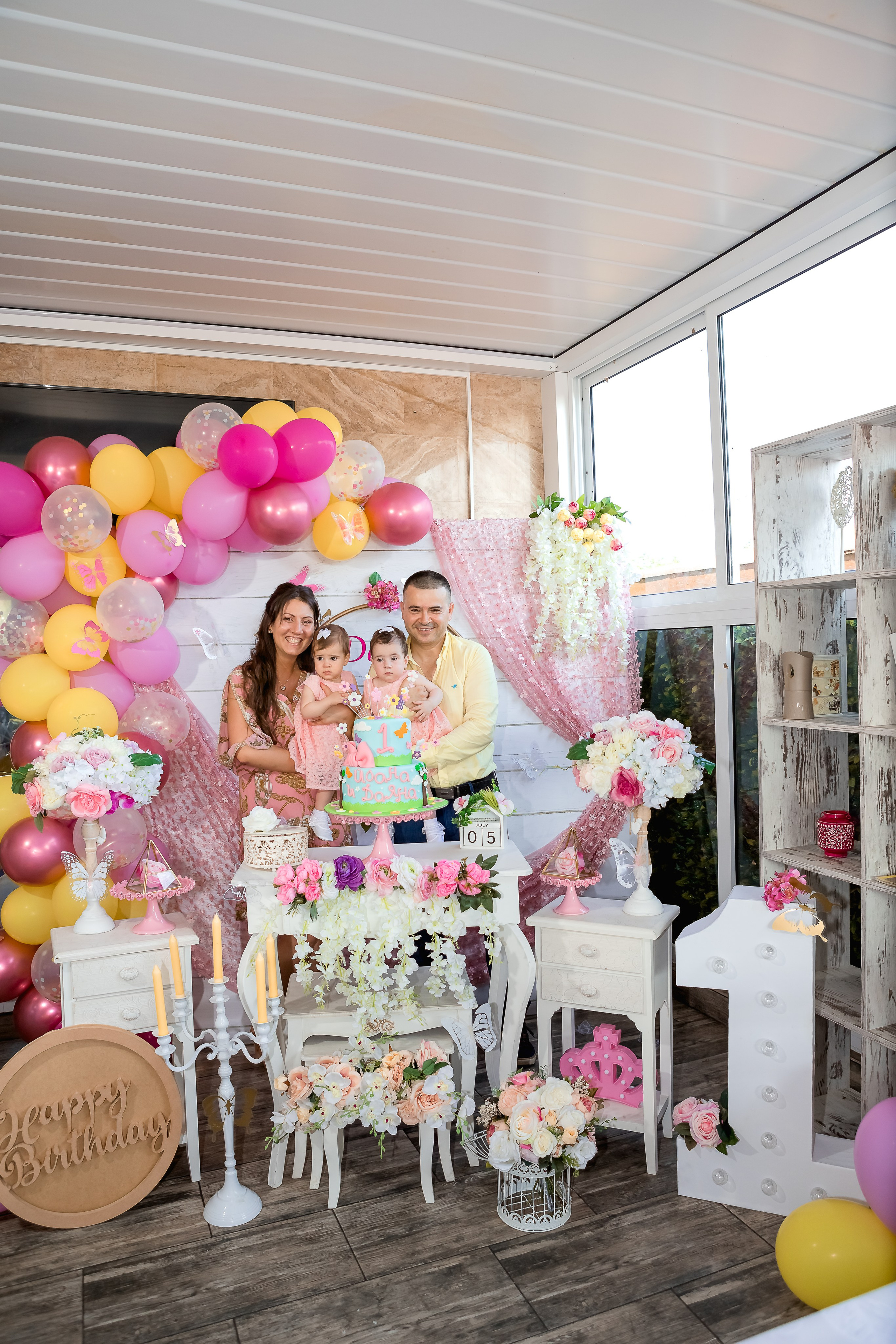 Чрстит Първи Рожден Ден. Фотограф Ирина Йотова