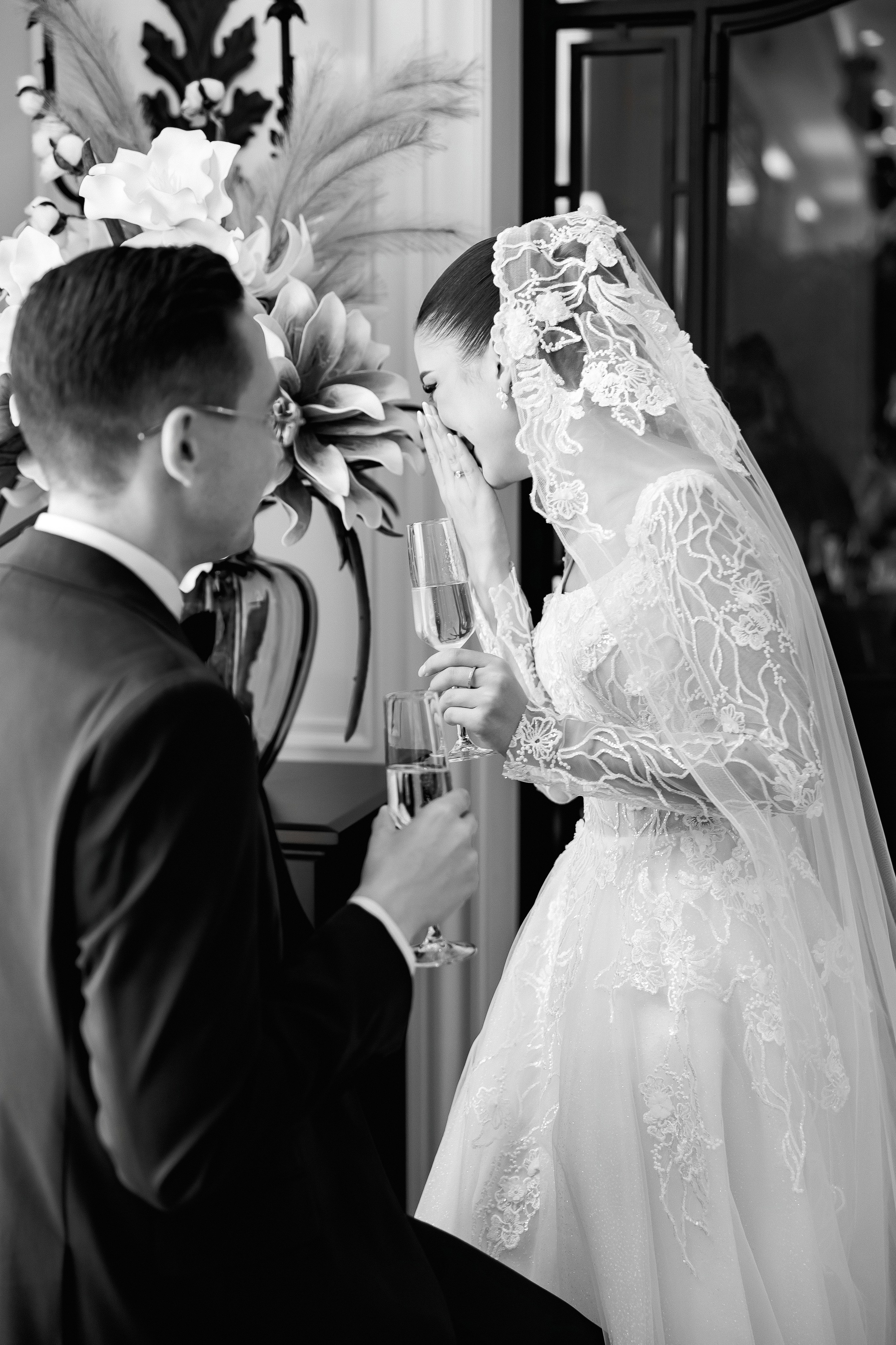 Serghei & Erica — Queen Residence. Servicii Foto și Video 067188353