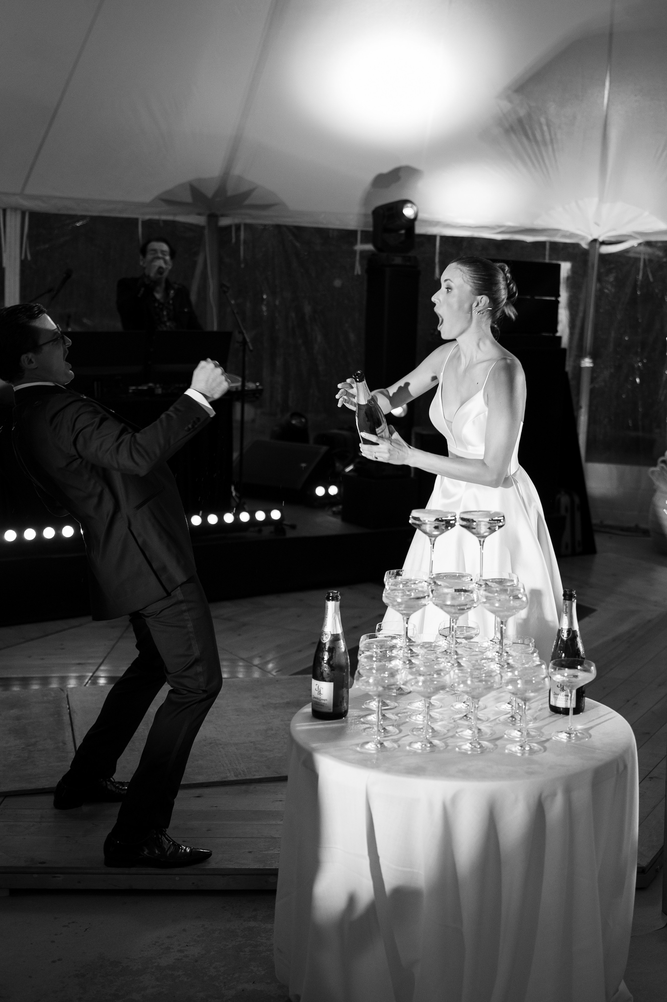 Nico & Mira. Wedding photographer in Spain