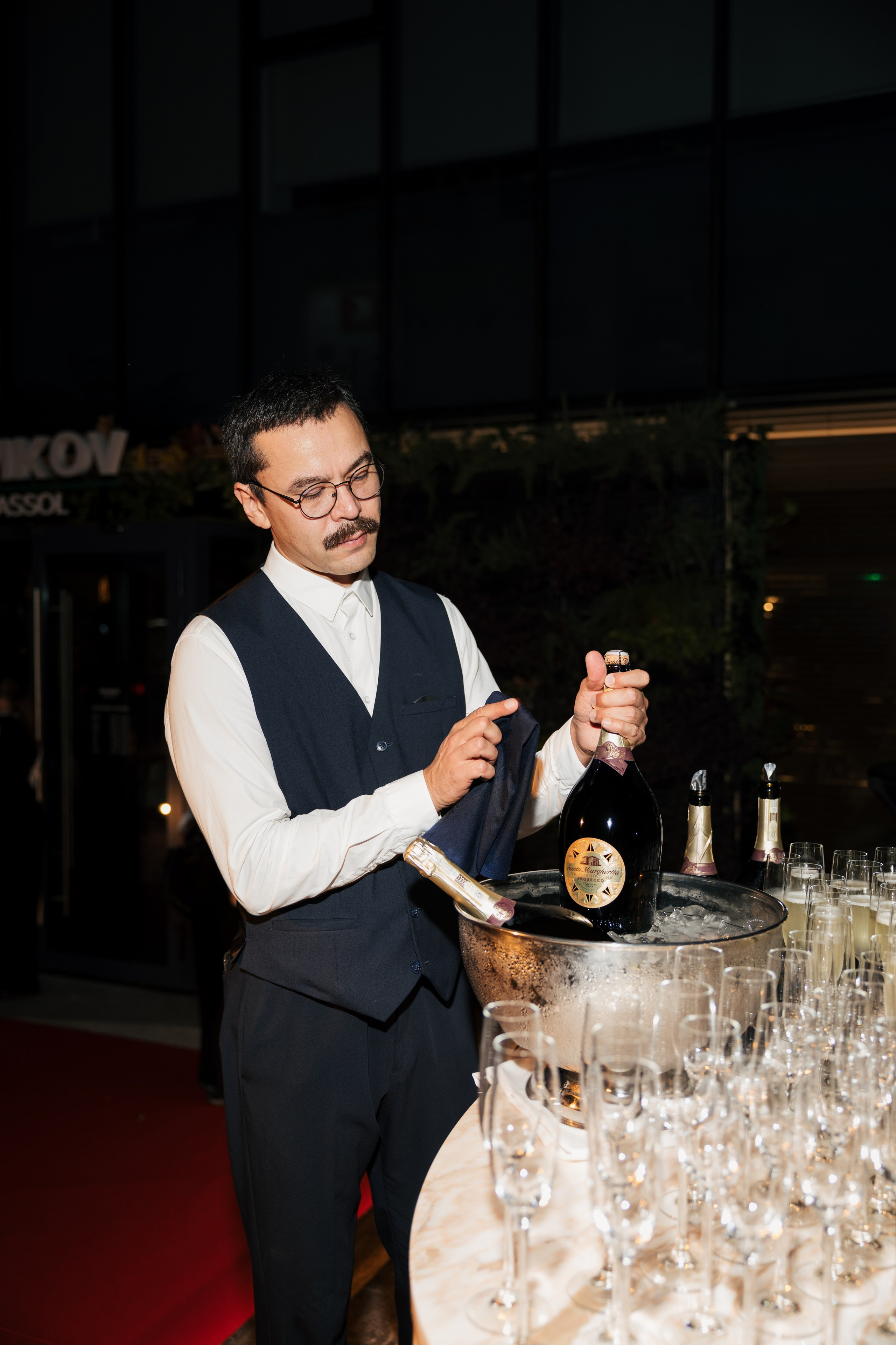 Evening/Indoor Events. Photographer Alina Sparrow
