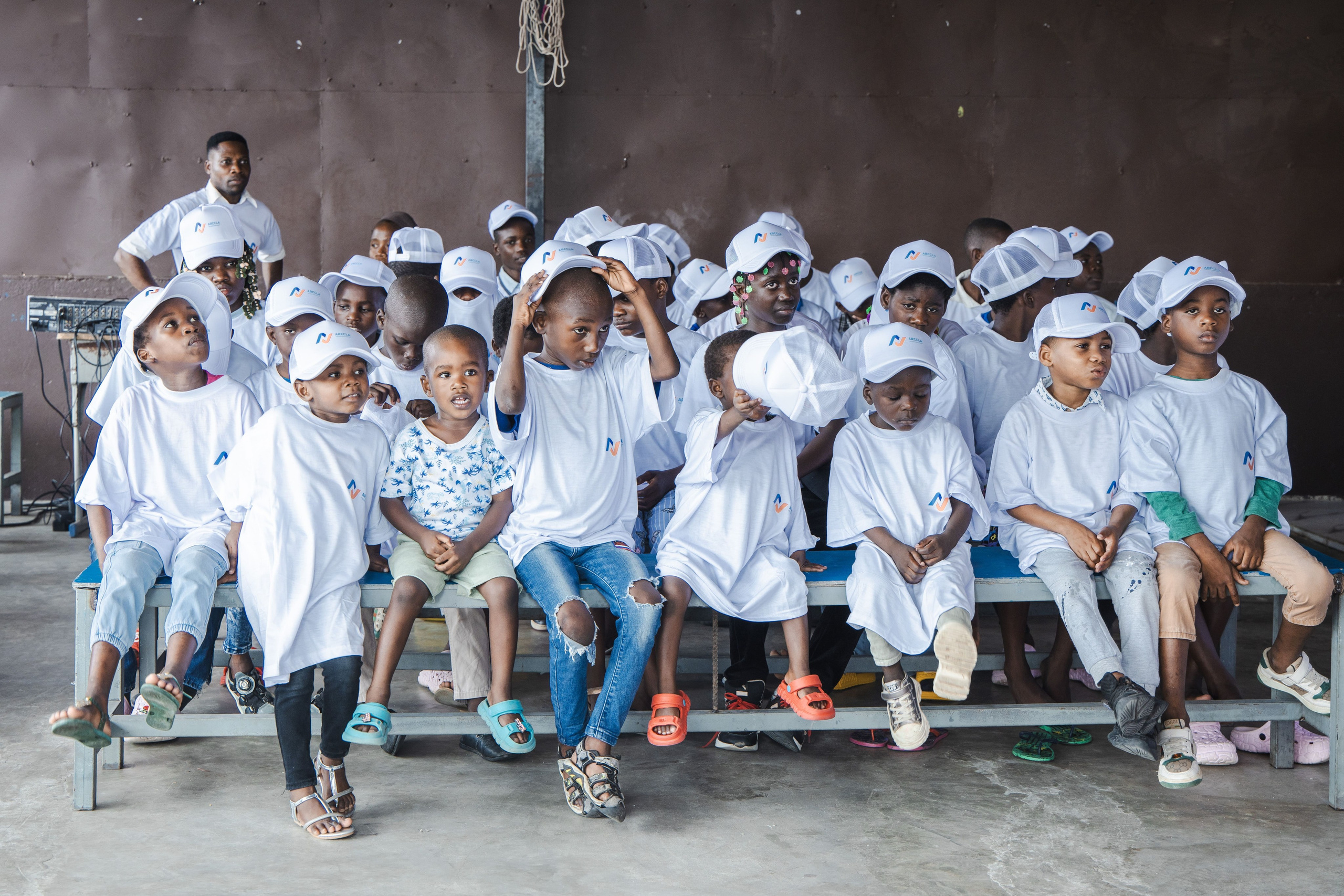 ARCLLA 5 ANOS — ENTREGA DE DONATIVOS