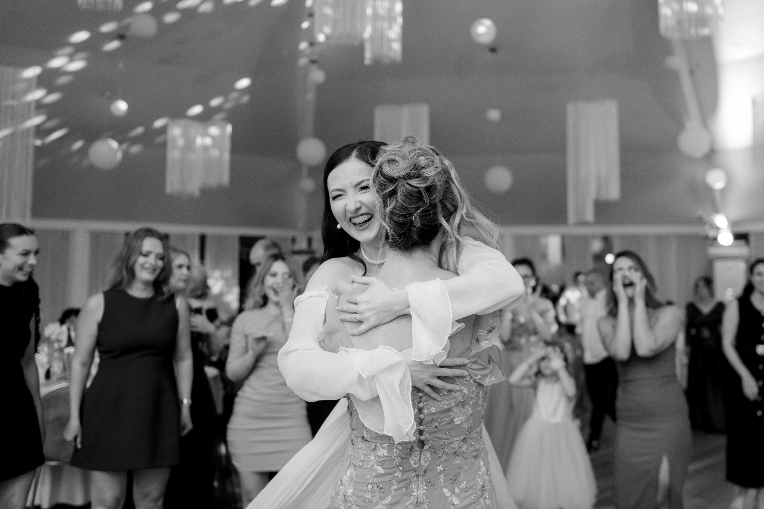 Alina + Gabriel | Liria. Proud Vision Weddings | Wedding Photography & Films — Servicii profesionale Foto Video Nunta Iasi