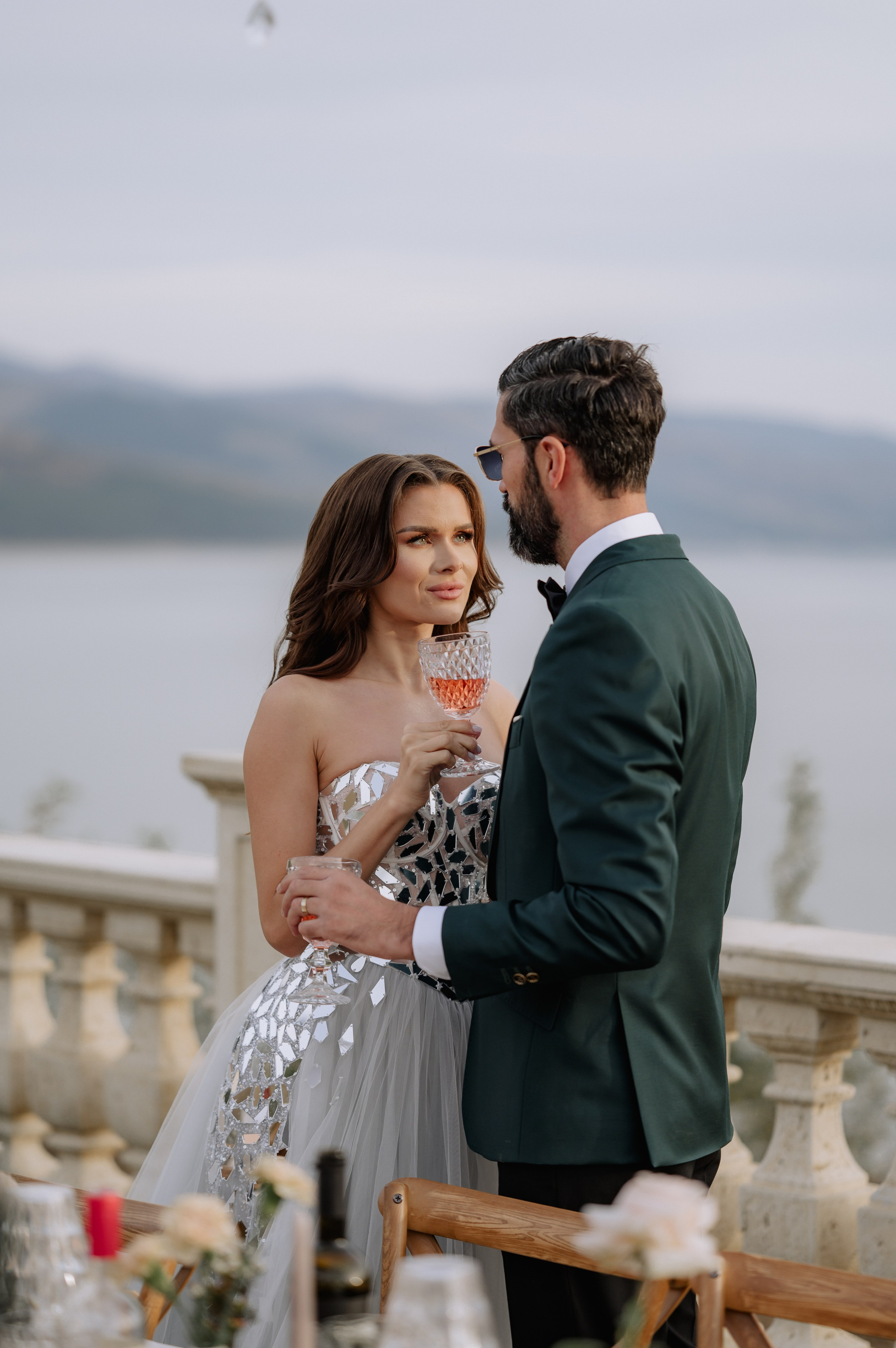 Sedinta foto in ziua nuntii. Proud Vision Weddings | Wedding Photography & Film — Servicii profesionale Foto Video Nunta Iasi