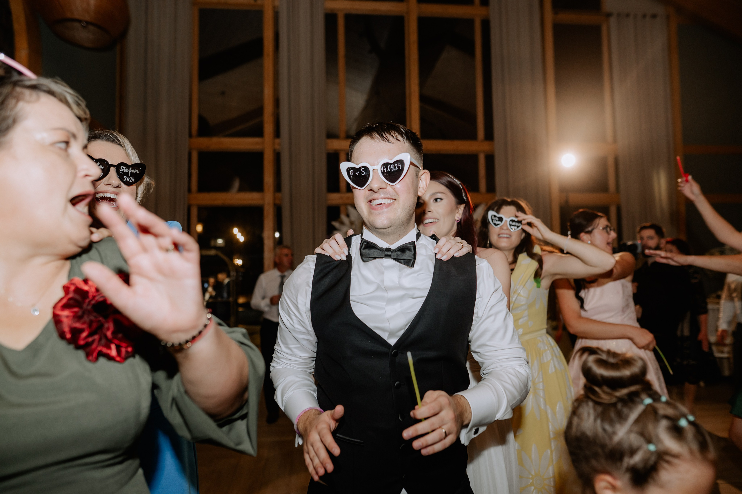 Paula + Stefan | Wedding day. Proud Vision Weddings | Wedding Photography & Film — Servicii profesionale Foto Video Nunta Iasi