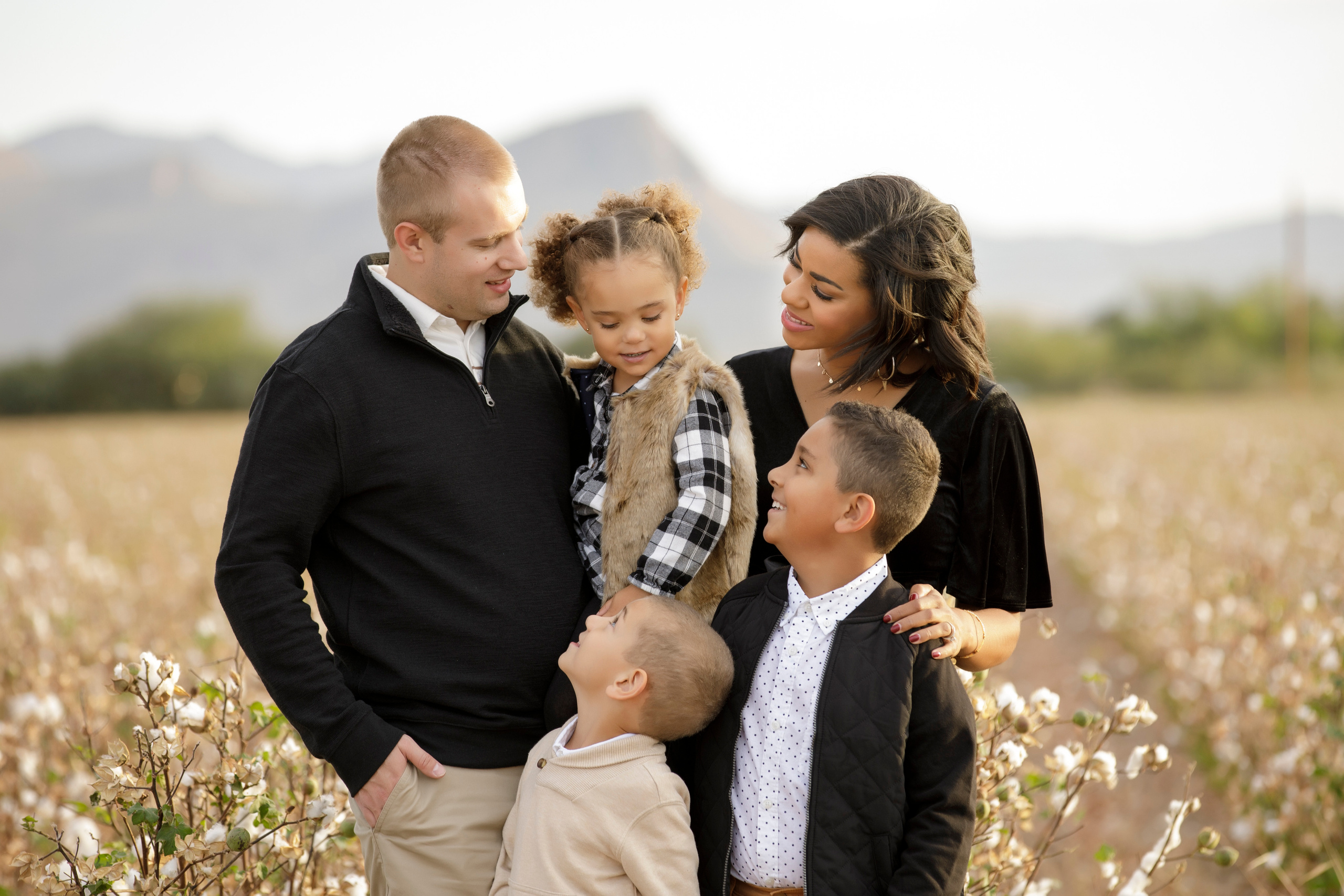 Cotton Field Photosession. Anastasia Post: Wedding and Editorial Photography