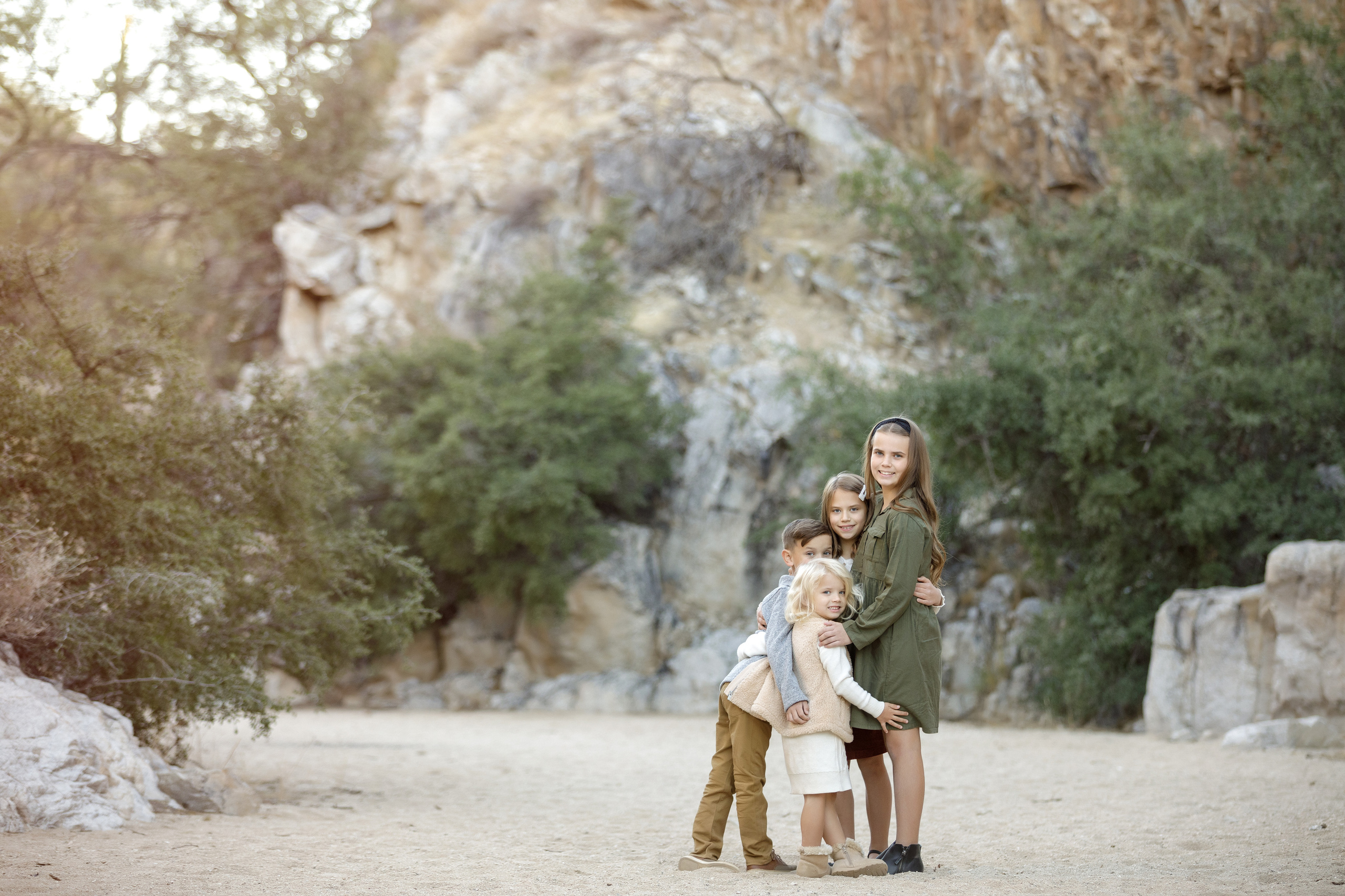 Family photoshoot. Anastasia Post: Wedding and Editorial Photography