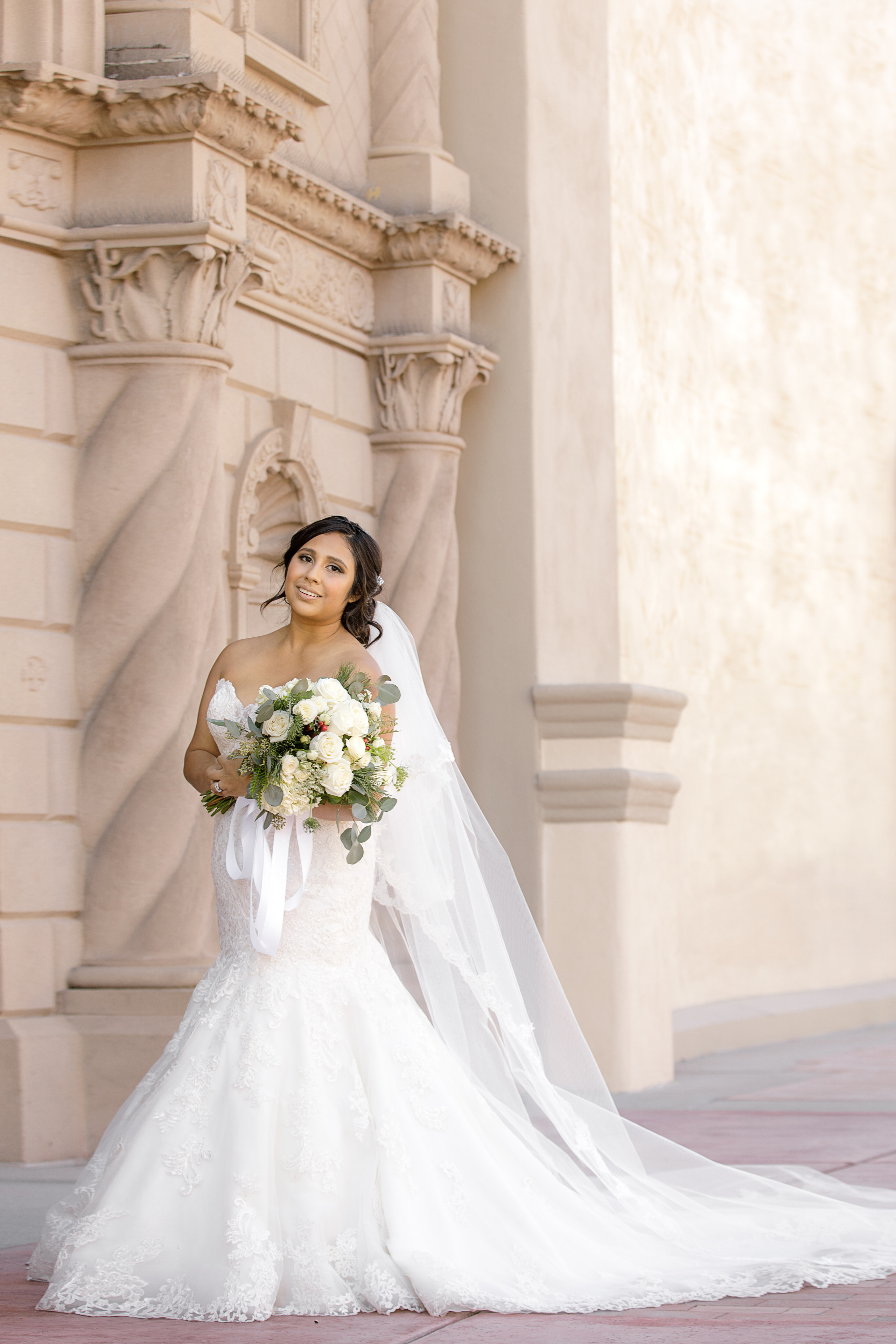 Wedding in St. Augustine Cathedral in Tucson. Anastasia Post: Wedding and Editorial Photography